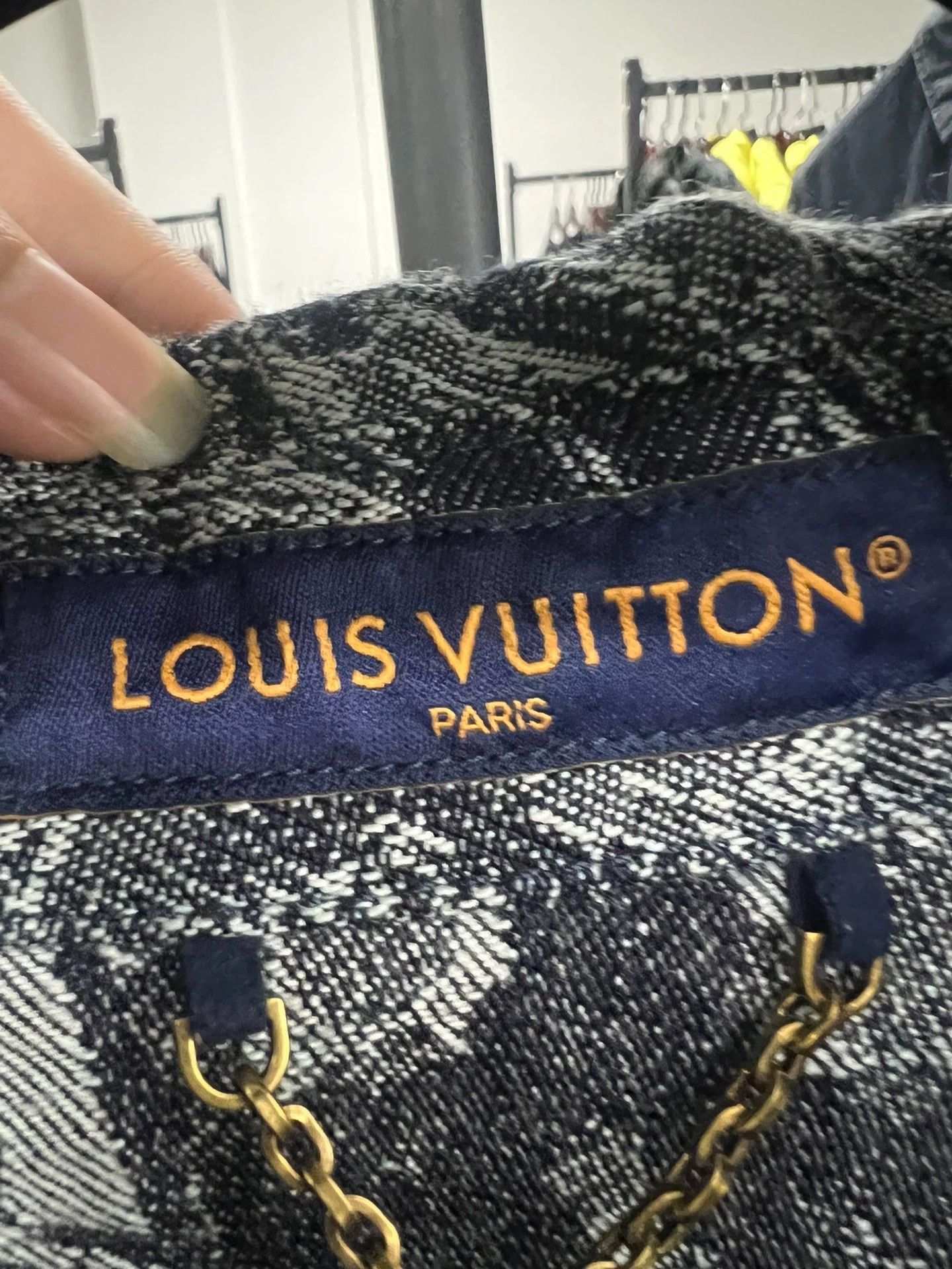 Louis Vuitton Louis Vuitton New Embroidered Denim Short-Sleeve T-Shirt Size US S / EU 44-46 / 1 - 3 Thumbnail