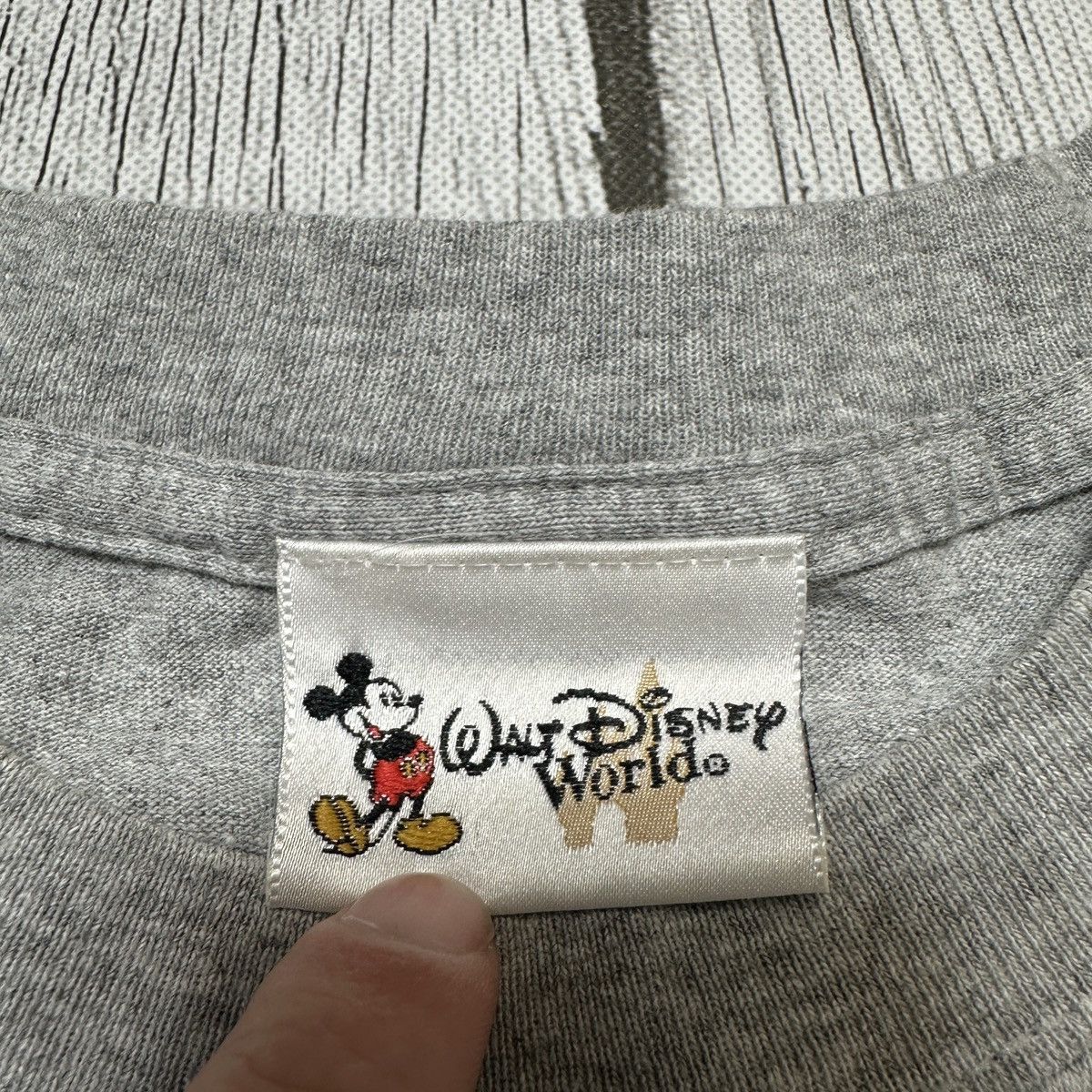 Disney × Mickey Mouse × Vintage Vintage Disney 2000 tee Size US XXL / EU 58 / 5 - 4 Thumbnail