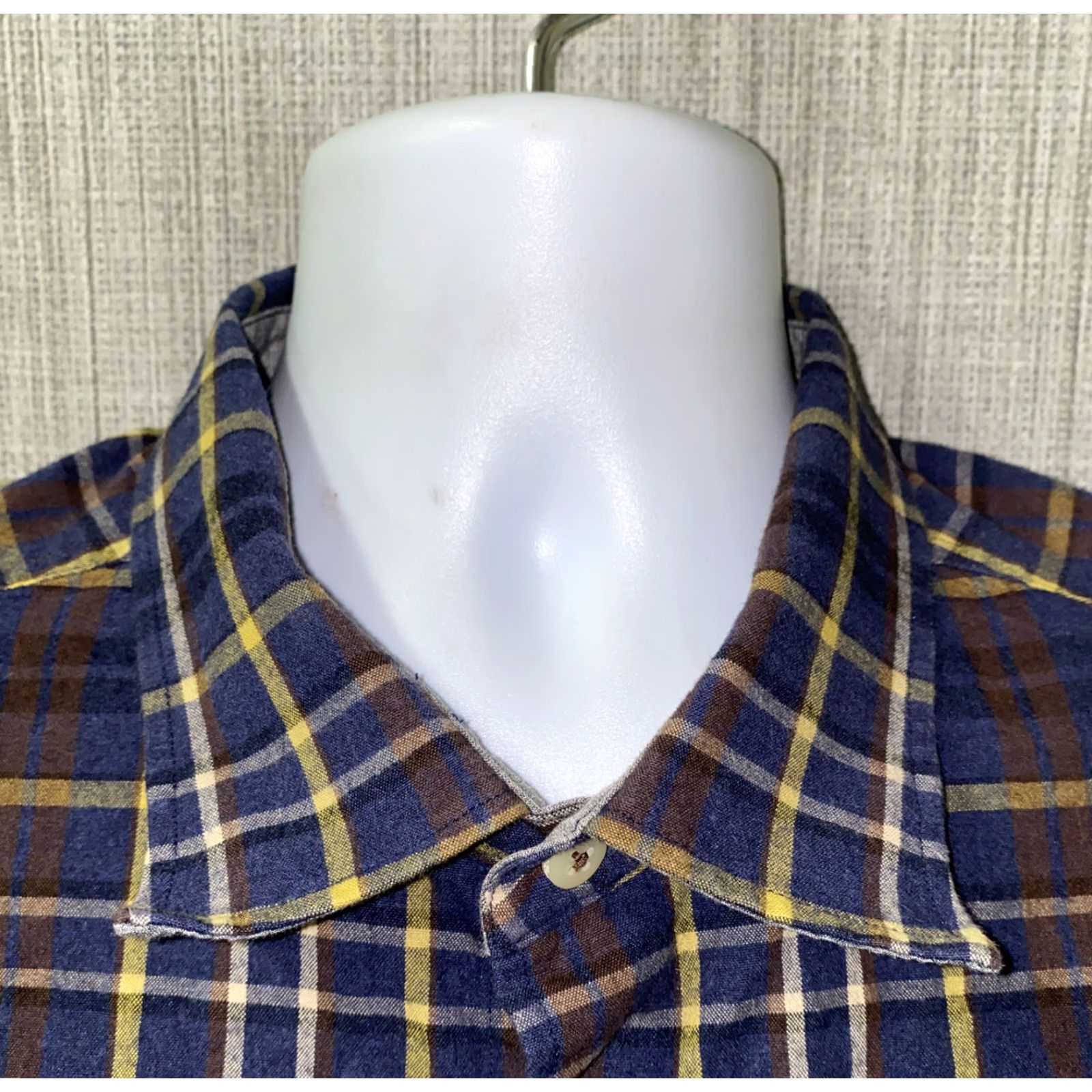 Tommy Bahama Tommy Bahama Shirt Mens XL Multicolor Plaid Long Sleeve Button-Front Button-Down Collar Shirt Fits Regular Size US XL / EU 56 / 4 - 3 Thumbnail