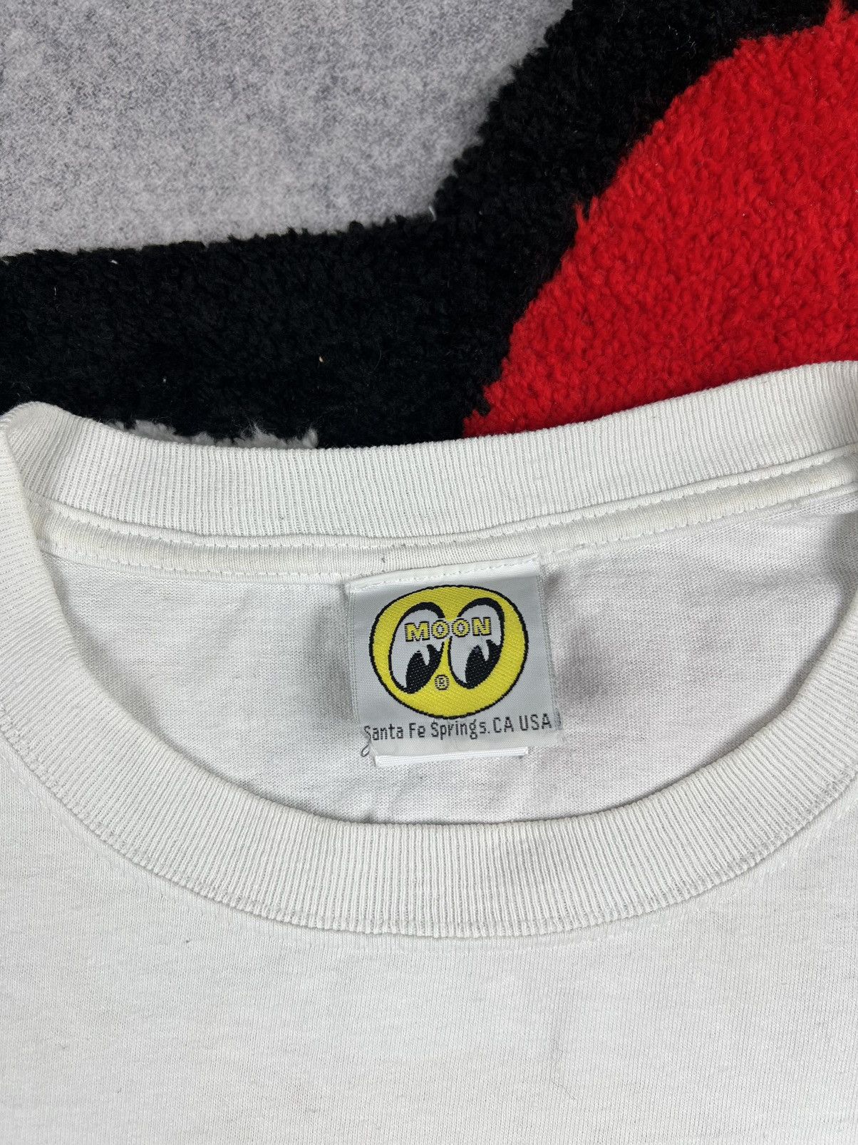 Vintage Vintage Mooneyes Sun California Dreamin Y2K Tee Shirt Size US XL / EU 56 / 4 - 10 Thumbnail