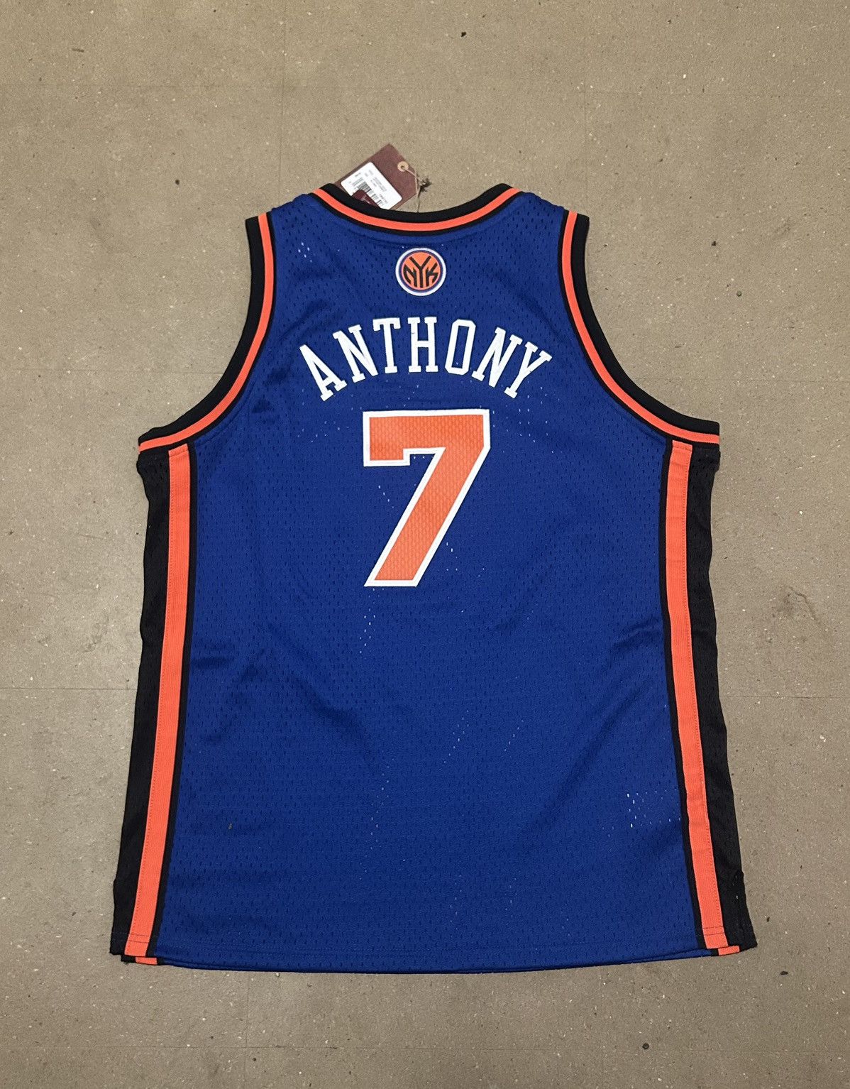 Other Carmelo Anthony Mitchell & Ness Swingman Jersey Size US S / EU 44-46 / 1 - 2 Thumbnail