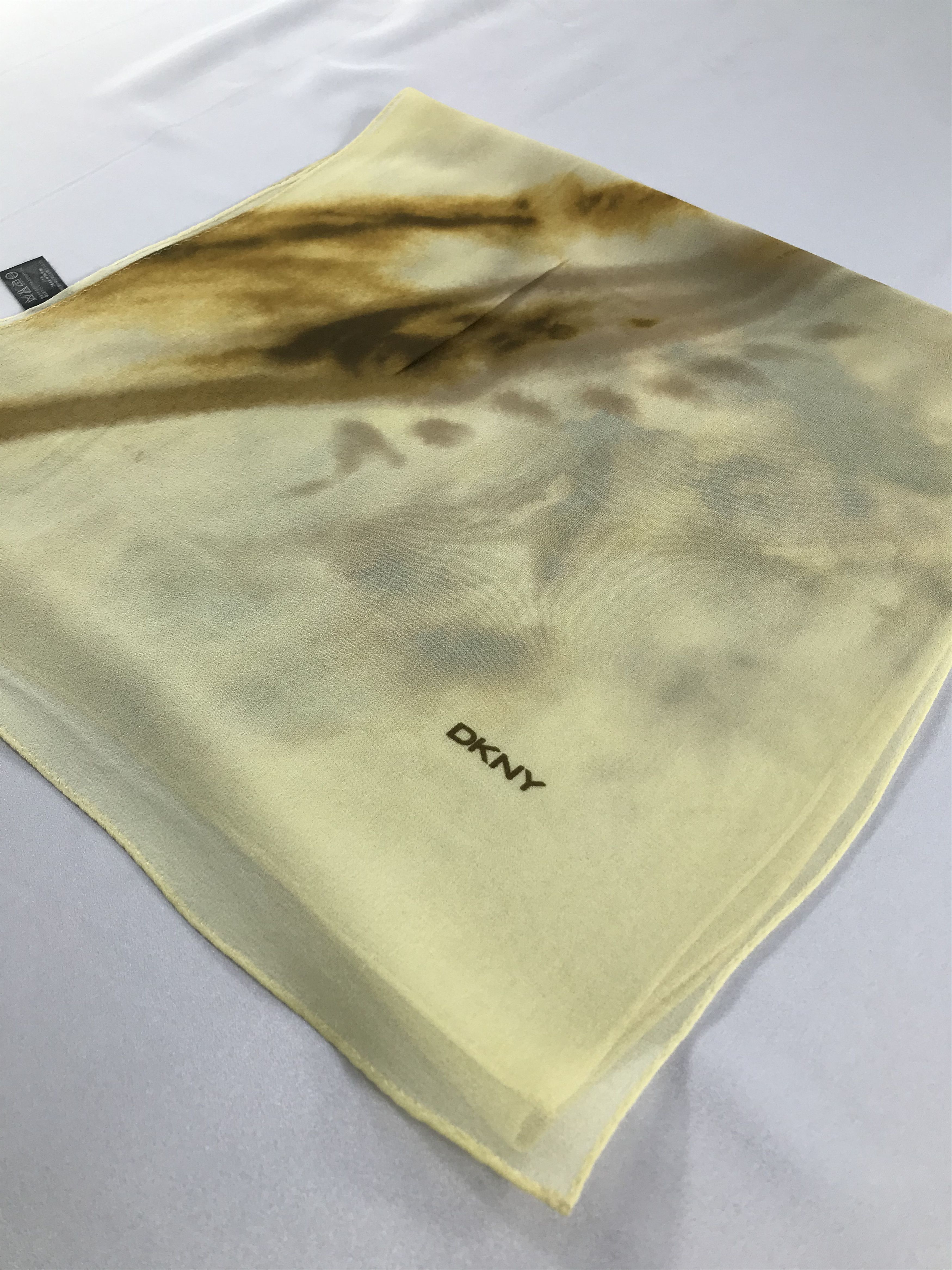 DKNY Vintage DKNY Silk Scarf Size ONE SIZE - 3 Thumbnail