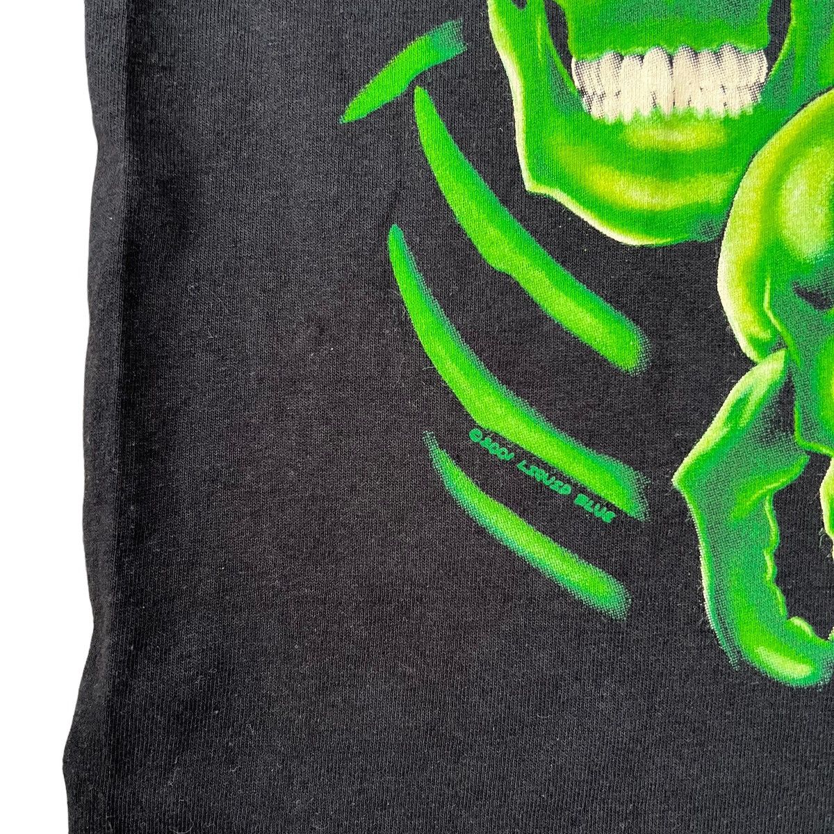 Liquid Blue Vintage Liquid Blue Skull Pile Tee Size US L / EU 52-54 / 3 - 5 Thumbnail