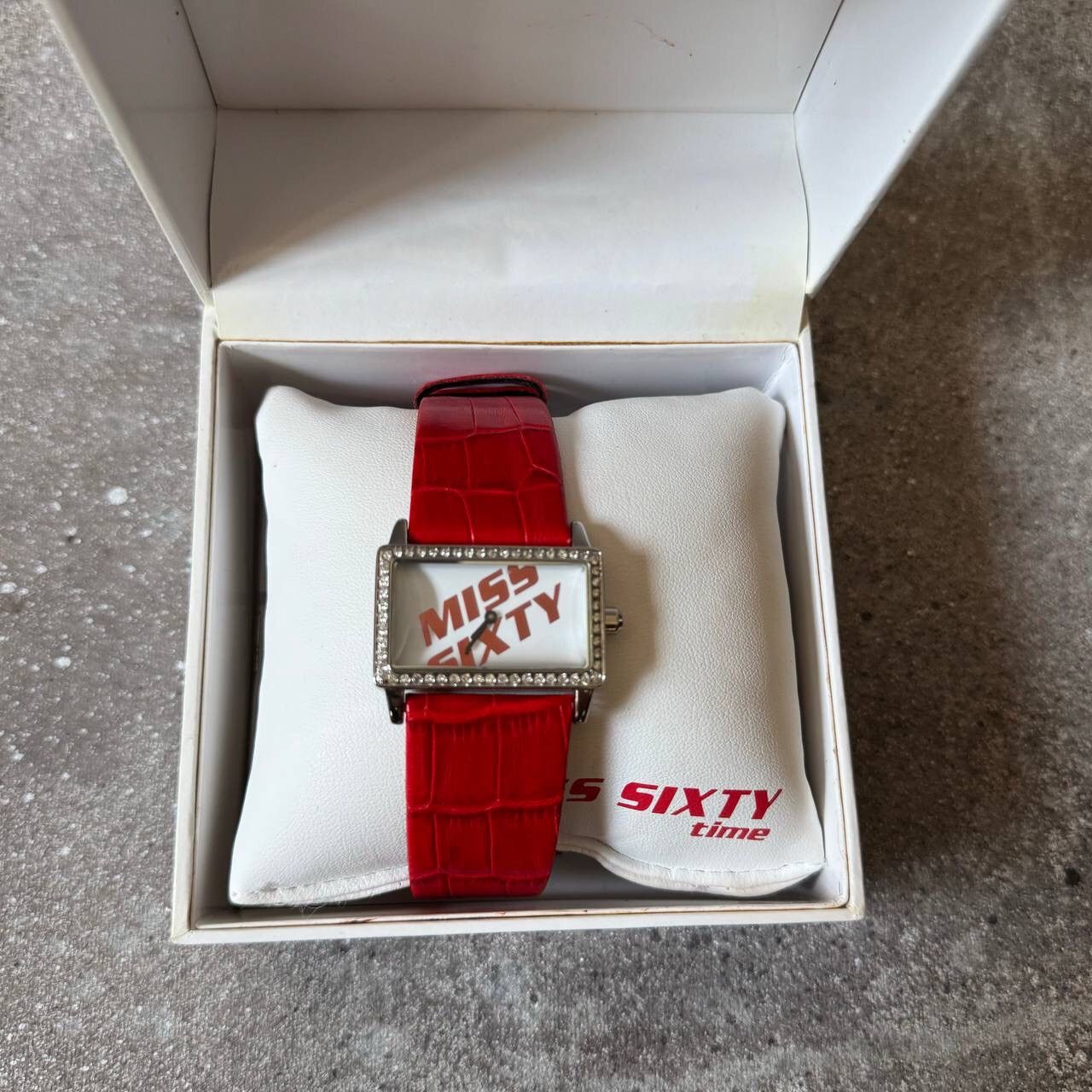 Miss Sixty × Vintage Miss Sixty Y2K Retro Woman’s Watches Size ONE SIZE - 1 Thumbnail