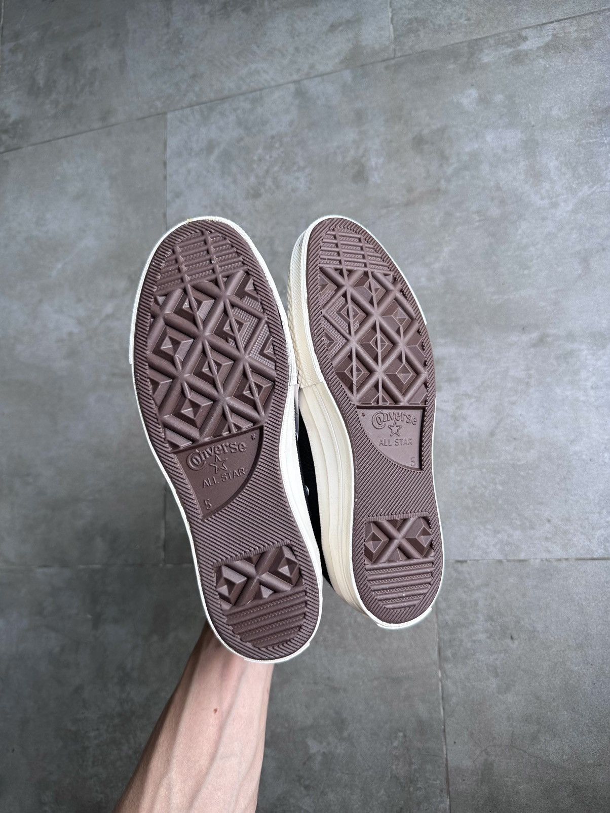 Comme des Garcons PLAY × Converse CDG PLAY x CONVERSE HI CHUCK TAILOR 70 Size US 7 / IT 37 - 12 Thumbnail