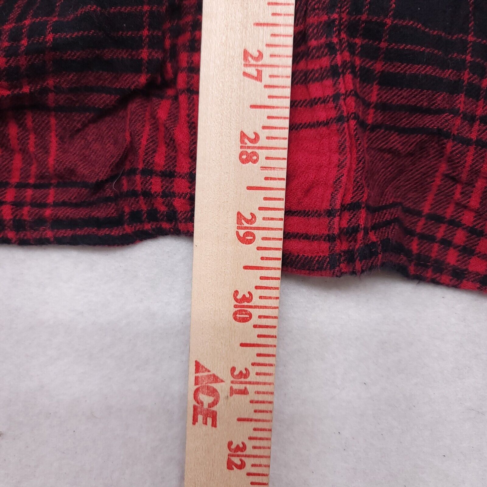Croft & Barrow Croft & Barrow Tartan Flannel Shirt Mens Size L Red Black Size US L / EU 52-54 / 3 - 7 Thumbnail