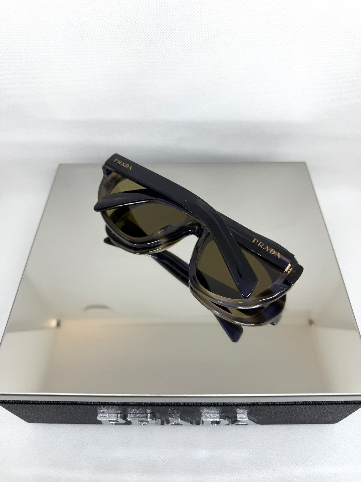 Prada NEW Prada Symbole sunglasses PR C05S 23G70G Size ONE SIZE - 5 Thumbnail