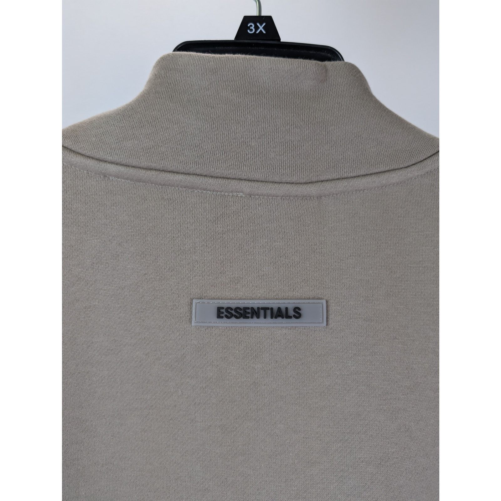 Essentials o1rshd1 Half Zipper Sweatshirt in Beige Size US L / EU 52-54 / 3 - 16 Thumbnail