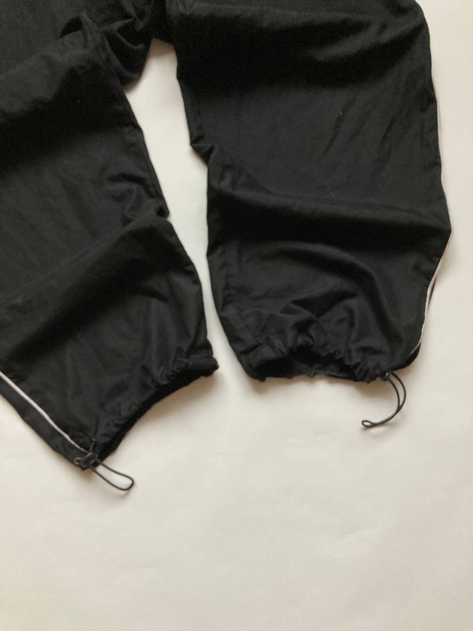 Nike × Vintage Vintage Nike Track Pants Nylon Drill Y2K Style Size US 36 / EU 52 - 3 Thumbnail