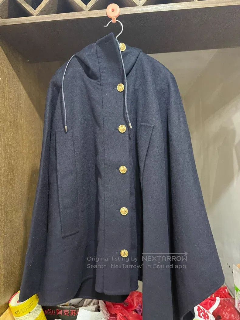 Valentino Valentino Cape-style coat Size XS / US 0-2 / IT 36-38 - 1 Thumbnail