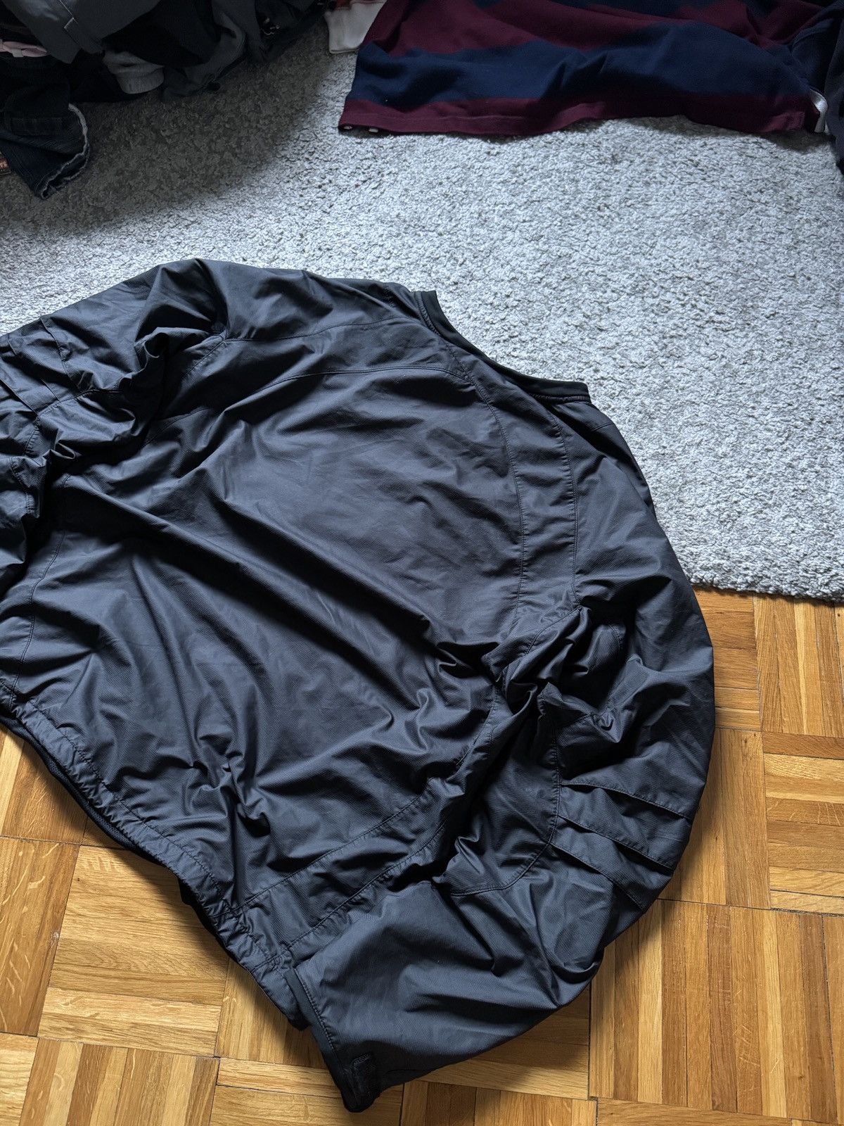 Japanese Brand × Nike × Vintage Nike Vintage Nylon Sweatshirt Rugby Boxy V Neck Japanese Y2K Size US L / EU 52-54 / 3 - 8 Thumbnail