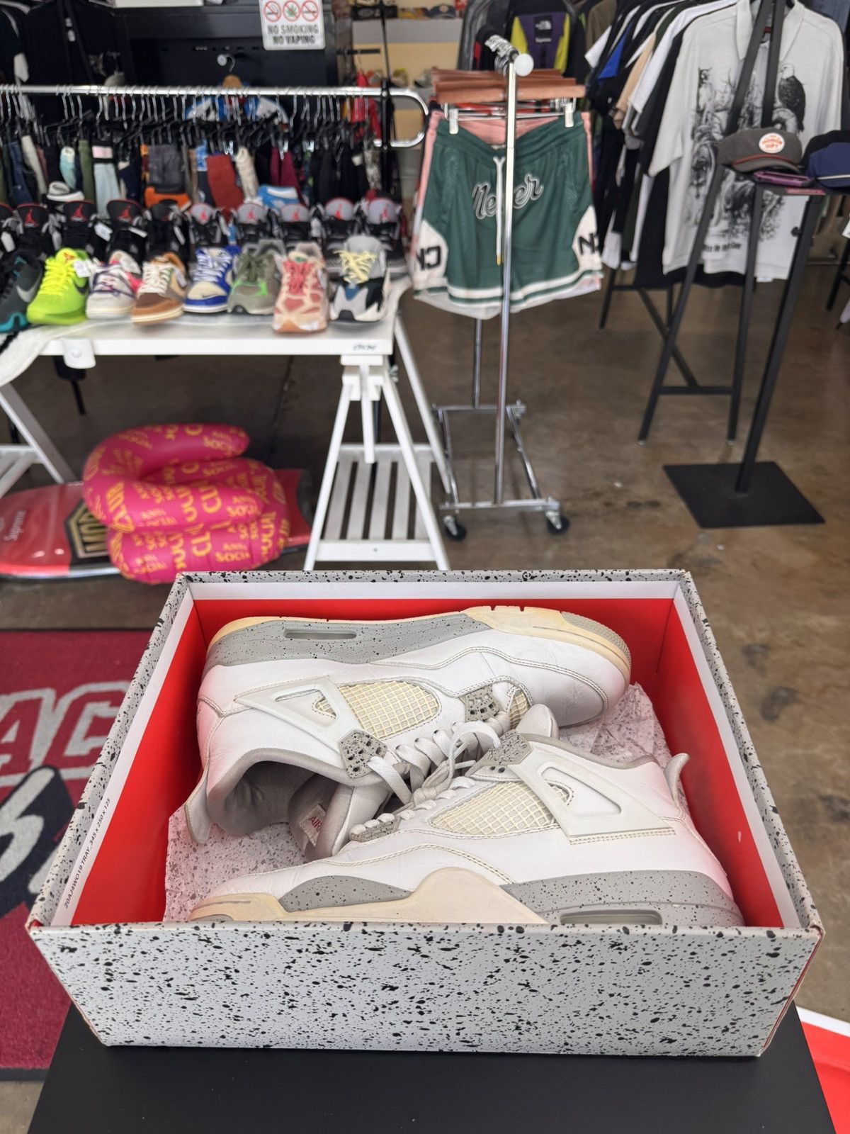 Jordan Brand Air Jordan 4 White Oreo Size 10 (2021) Size US 10 / EU 43 - 10 Thumbnail