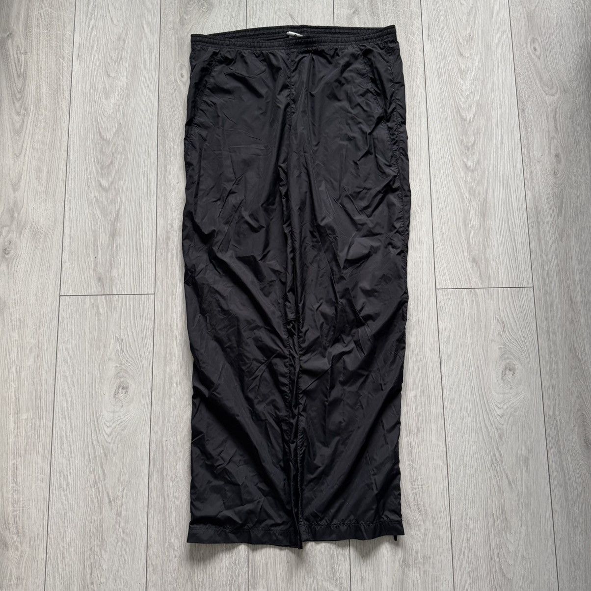 Other Nike track pants pants y2k acg gorpcore sweatpants parachute Size US 32 / EU 48 - 1 Thumbnail