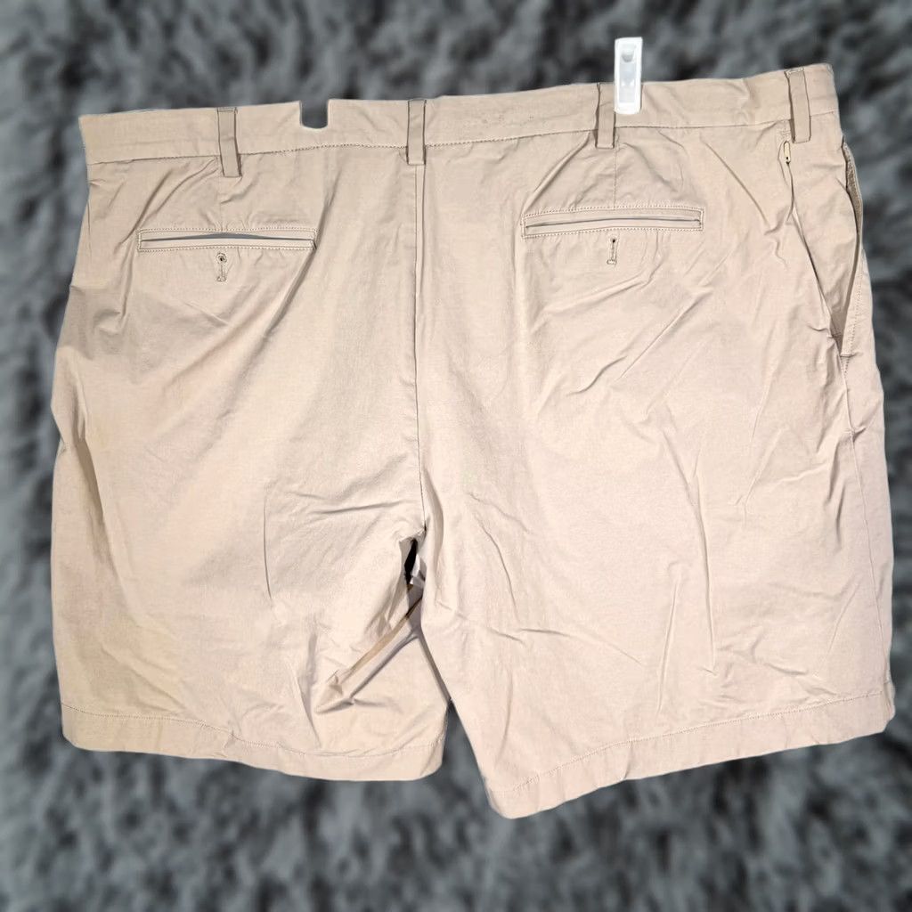 Vineyard Vines Vineyard Vines Men On The Go Shorts 48 Beige Stretch High-Rise Performance Chino Pocket Logo Casual Travel Mens Size US 32 / EU 48 - 1 Thumbnail