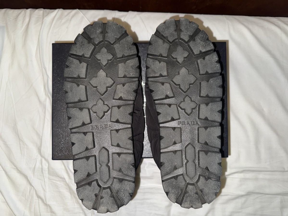 Prada Prada padded slip on in 11 us Size US 11 / EU 44 - 8 Thumbnail