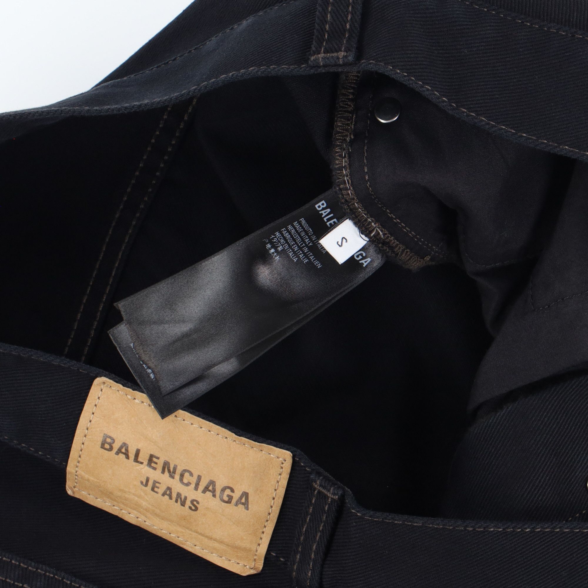 Balenciaga AW22 BLACK PATCHED POCKET BAGGY DENIM Size US 30 / EU 46 - 11 Thumbnail