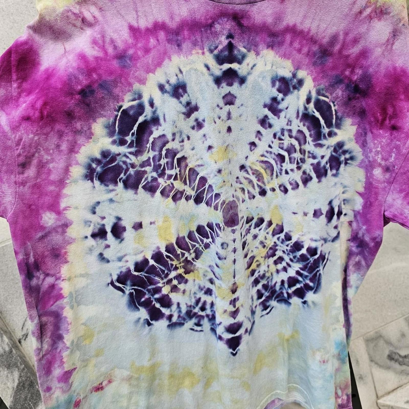 Gildan Gildan Tie-Dye Handmade T-shirt Size US XL / EU 56 / 4 - 2 Thumbnail