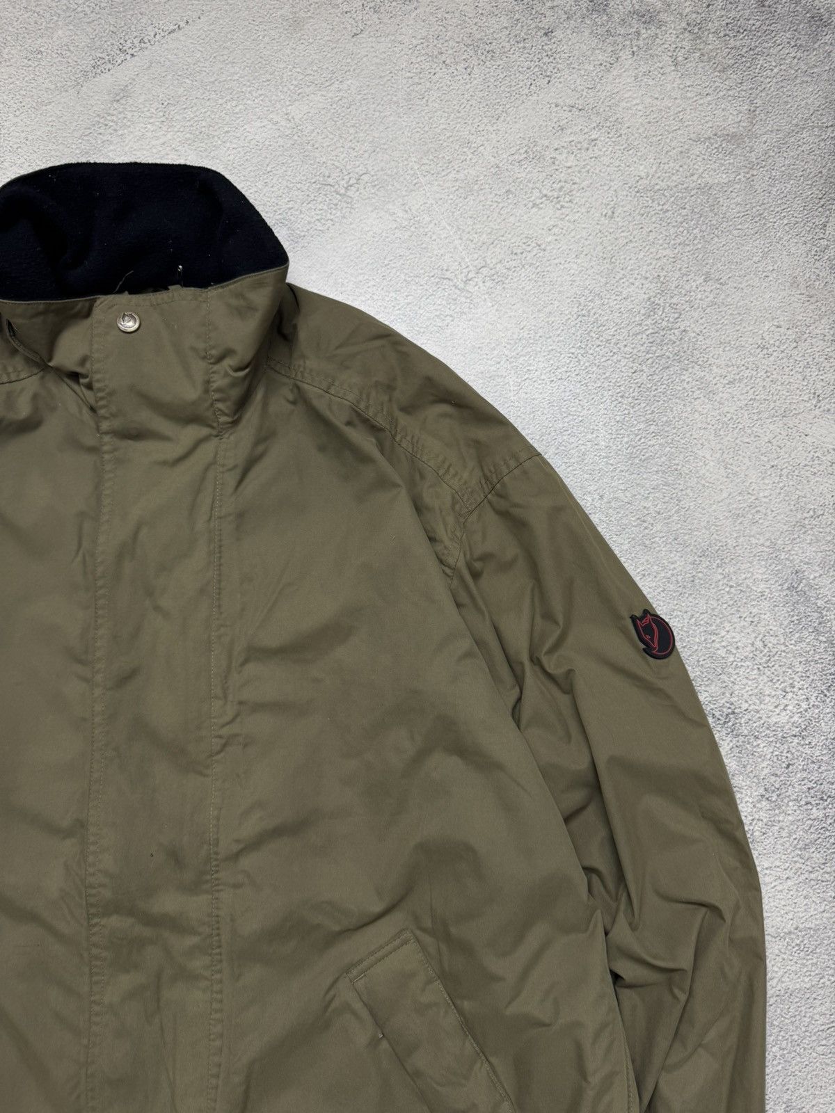 Fjallraven Vintage Y2k Fjallraven jacket 00’s Size US S / EU 44-46 / 1 - 7 Thumbnail
