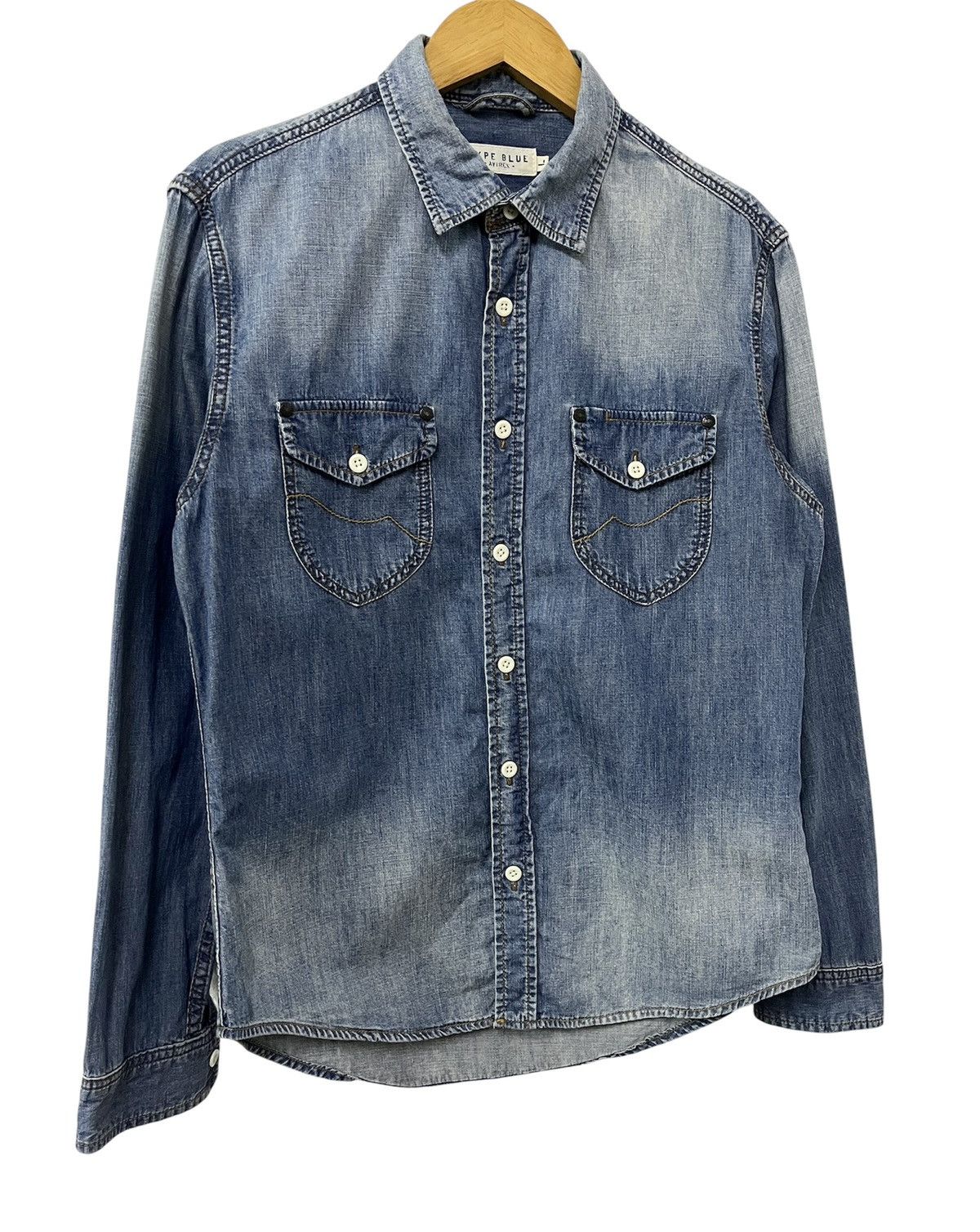 Avirex AVIREX TYPE BLUE DENIM JEANS BACK PRINTED SHIRT Size US L / EU 52-54 / 3 - 2 Thumbnail