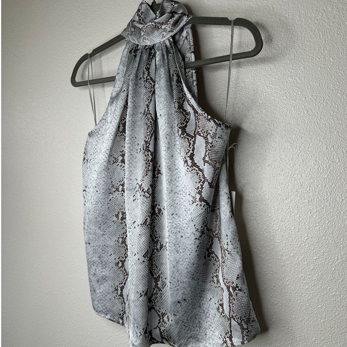 Other NWT Bishop + Young The Rain Python Tie Sleeveless Blouse S Size S / US 4 / IT 40 - 2 Thumbnail