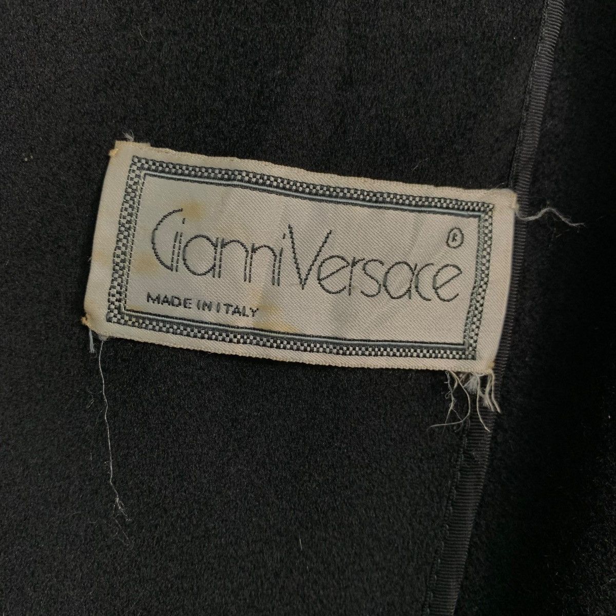 Versace Vintage Gianni Versace Batwing Wool Overcoat Size L / US 10 / IT 46 - 15 Thumbnail