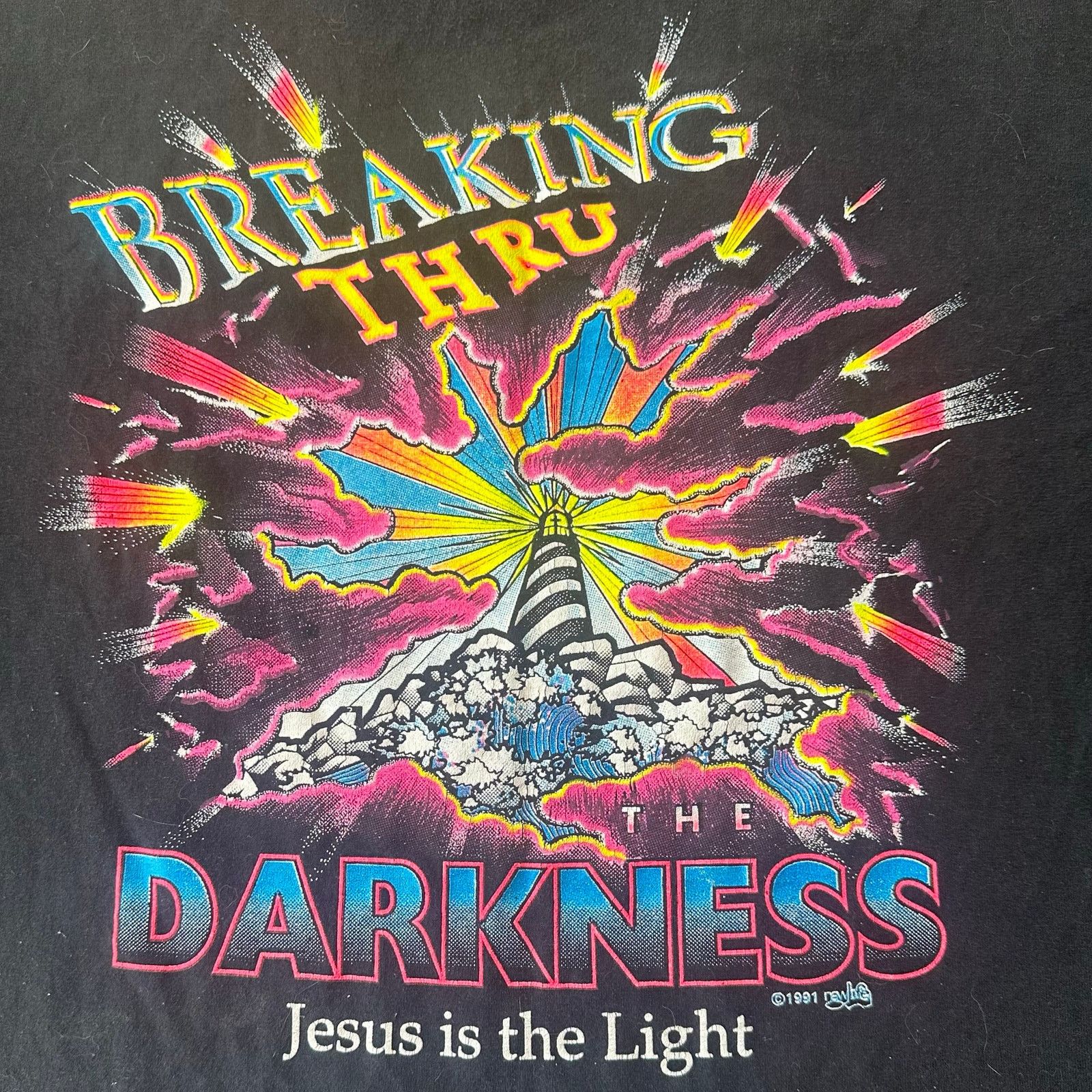 Other Vintage Breaking thru the darkness Jesus is the light 1991 Size US XL / EU 56 / 4 - 2 Thumbnail