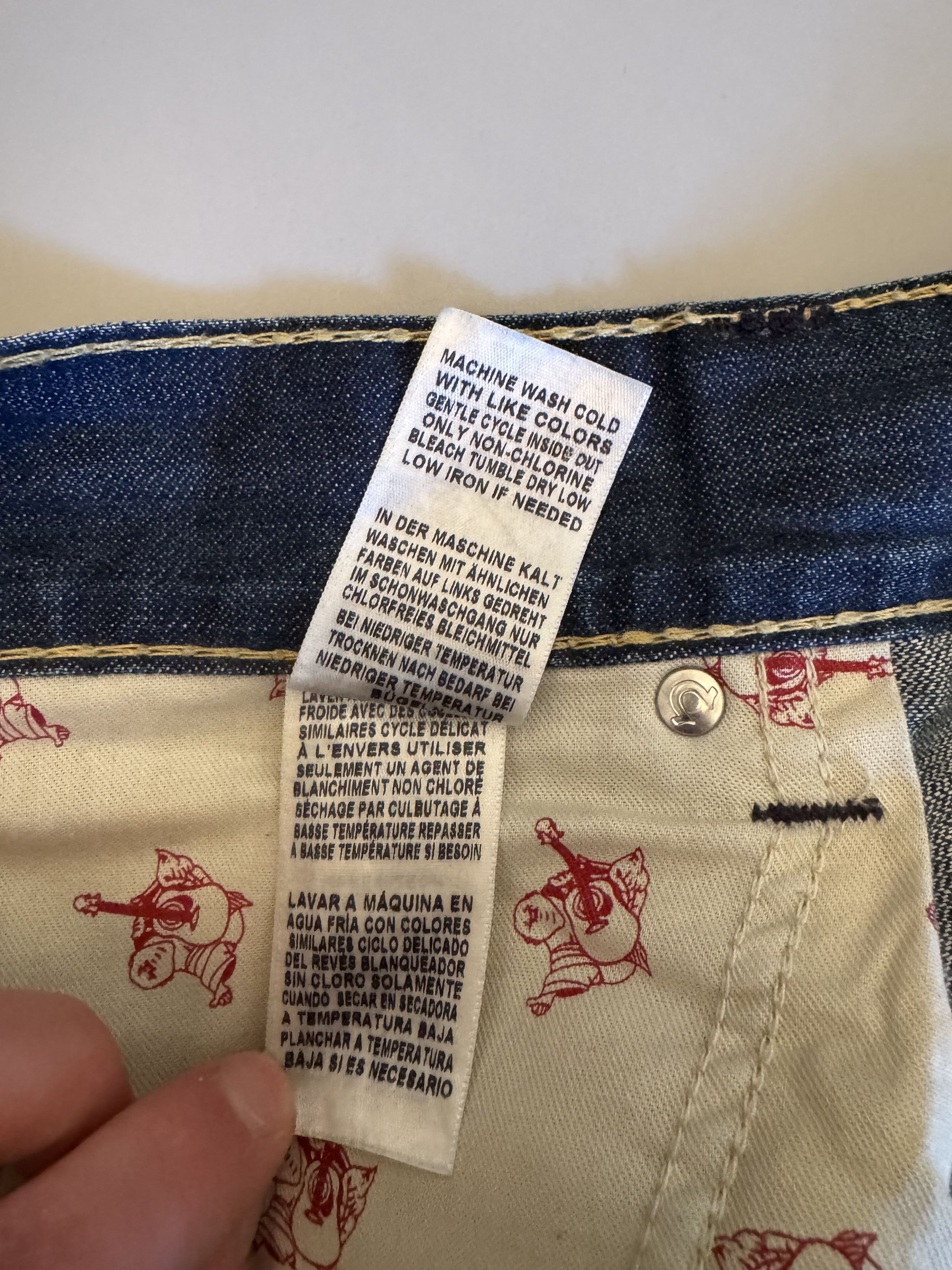 True Religion Vintage True Religion SLIM FLAP GOLD BIG T Denim Jeans Size US 44 / EU 60 - 9 Thumbnail