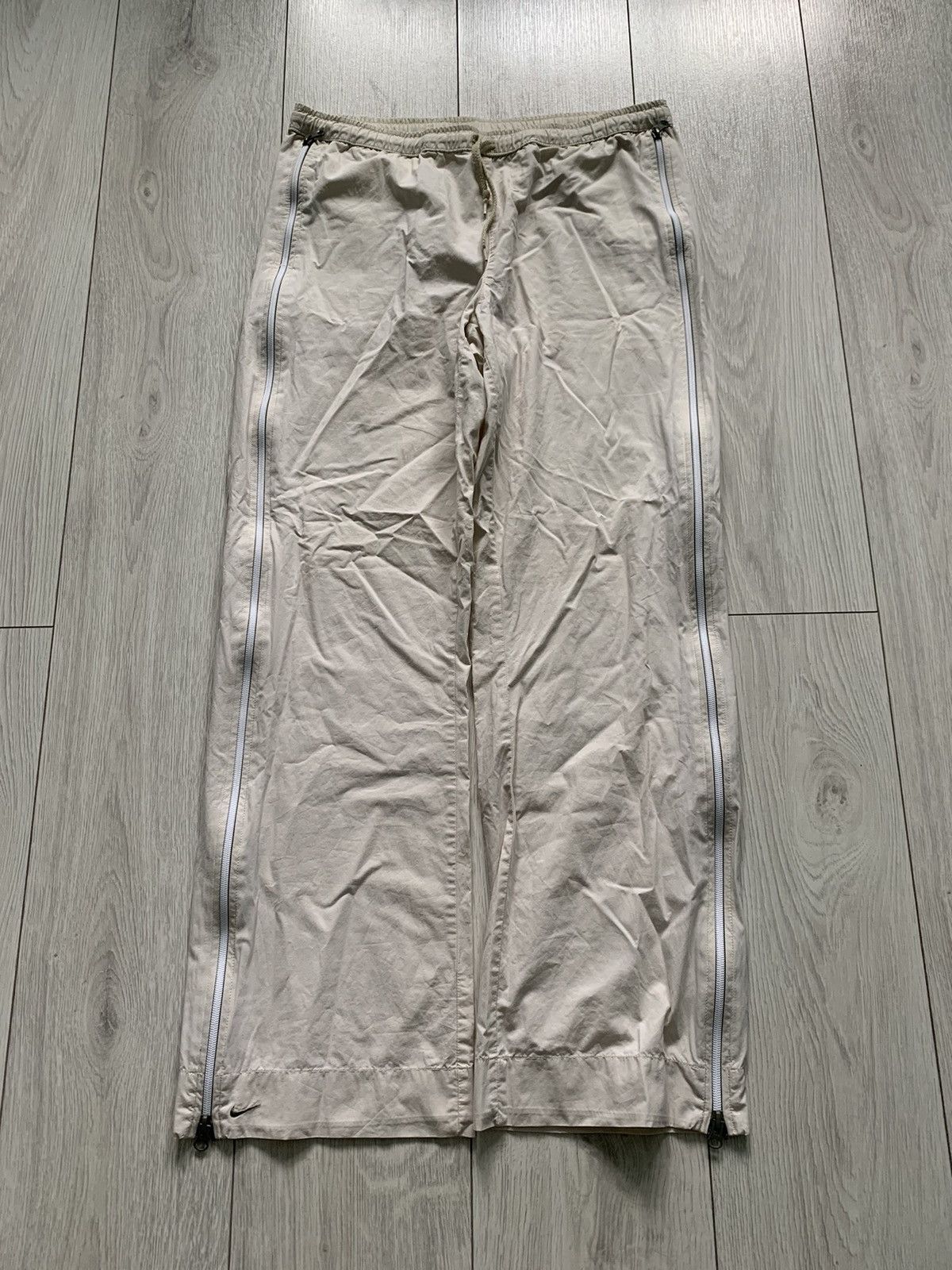 Nike × Nike ACG × Vintage Vintage nike track pants y2k acg gorpcore sweatpants Size 28" / US 6 / IT 42 - 1 Thumbnail