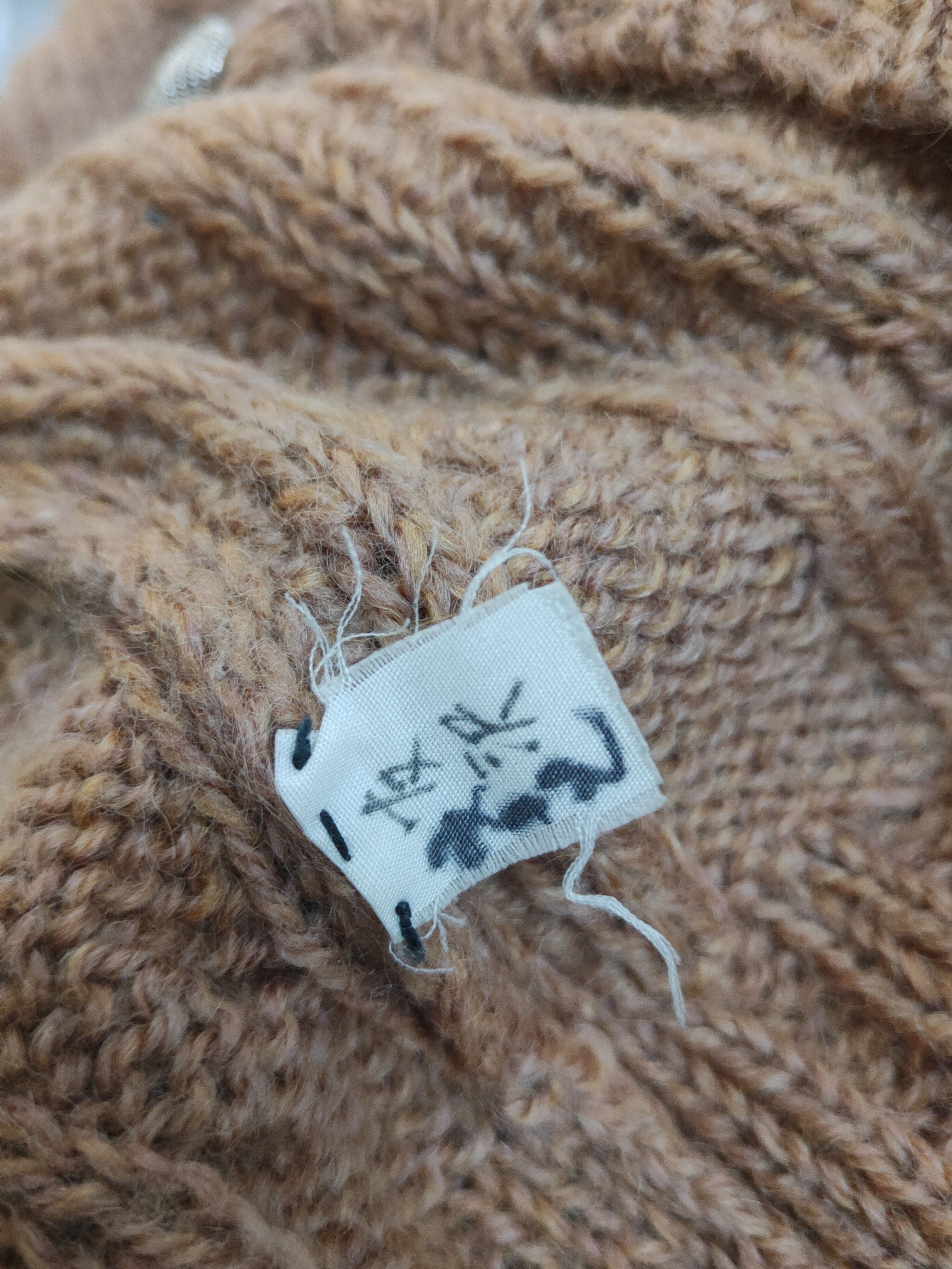 Japanese Brand Japan vintage faded Brown ripped Knitwear Cardigan #W1231 Size S / US 4 / IT 40 - 12 Thumbnail