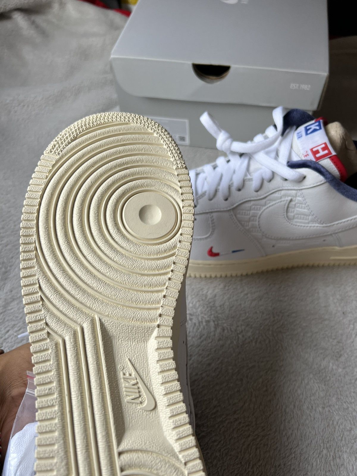 Nike Nike air force 1 kith Paris édition Size US 11 / EU 44 - 5 Thumbnail