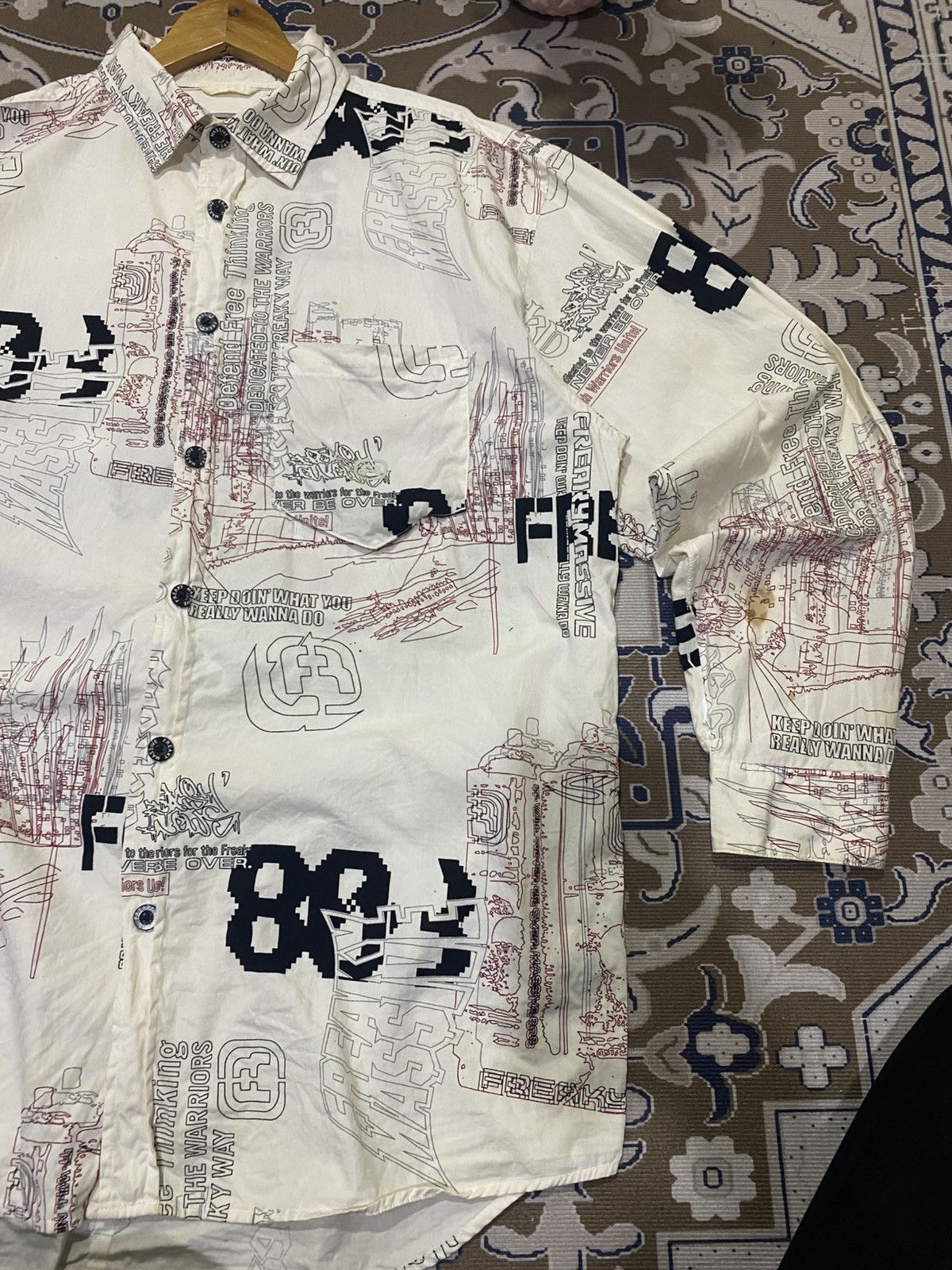 Vintage VINTAGE FREAKY MASSIVE FULLPRINT BUTTON UP ! Size US L / EU 52-54 / 3 - 3 Thumbnail