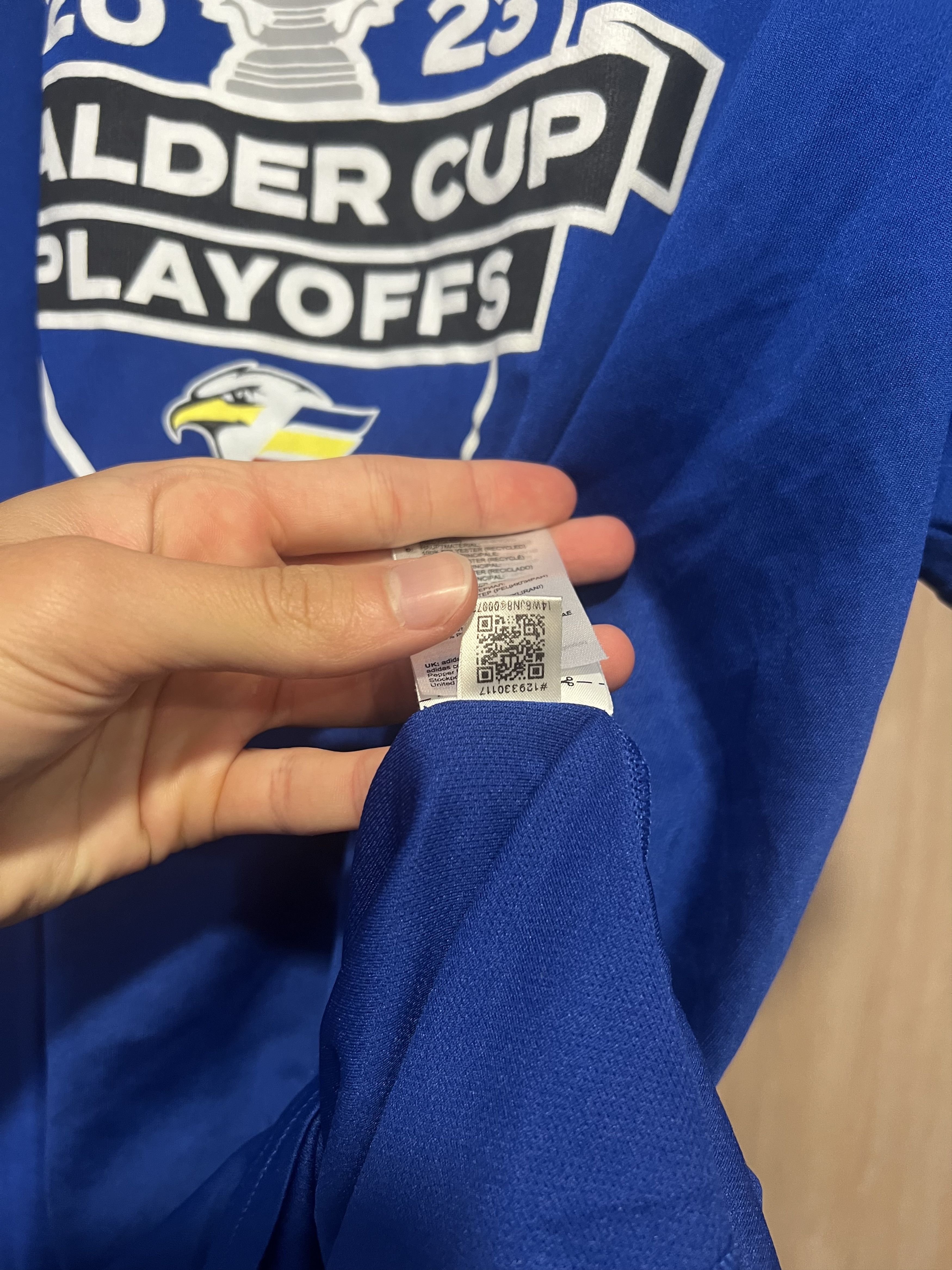 Vintage Adidas Eagles Gilded Cup Playoffs 2023 Tee Size US XL / EU 56 / 4 - 4 Thumbnail