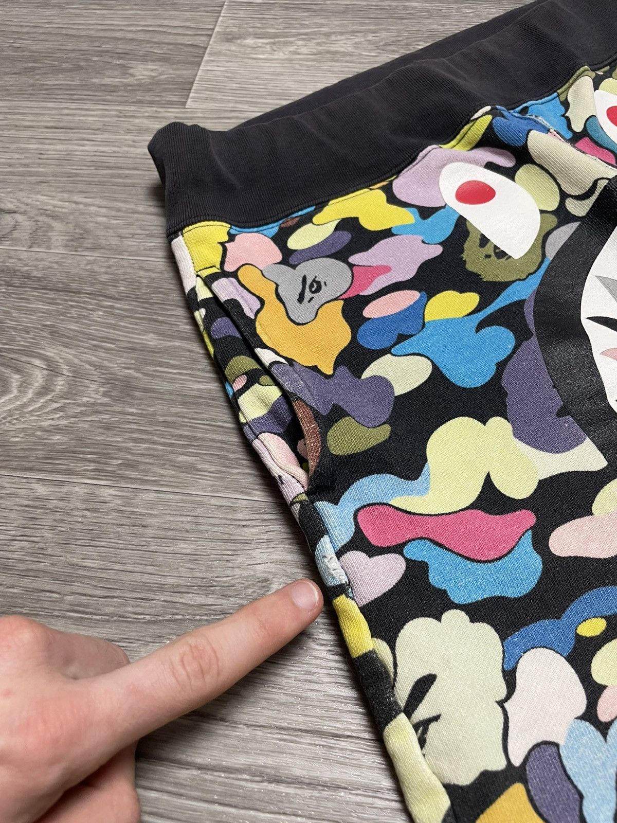 Bape Bape Multi Camo Shark Sweat Shorts SS18 Size US 30 / EU 46 - 12 Thumbnail