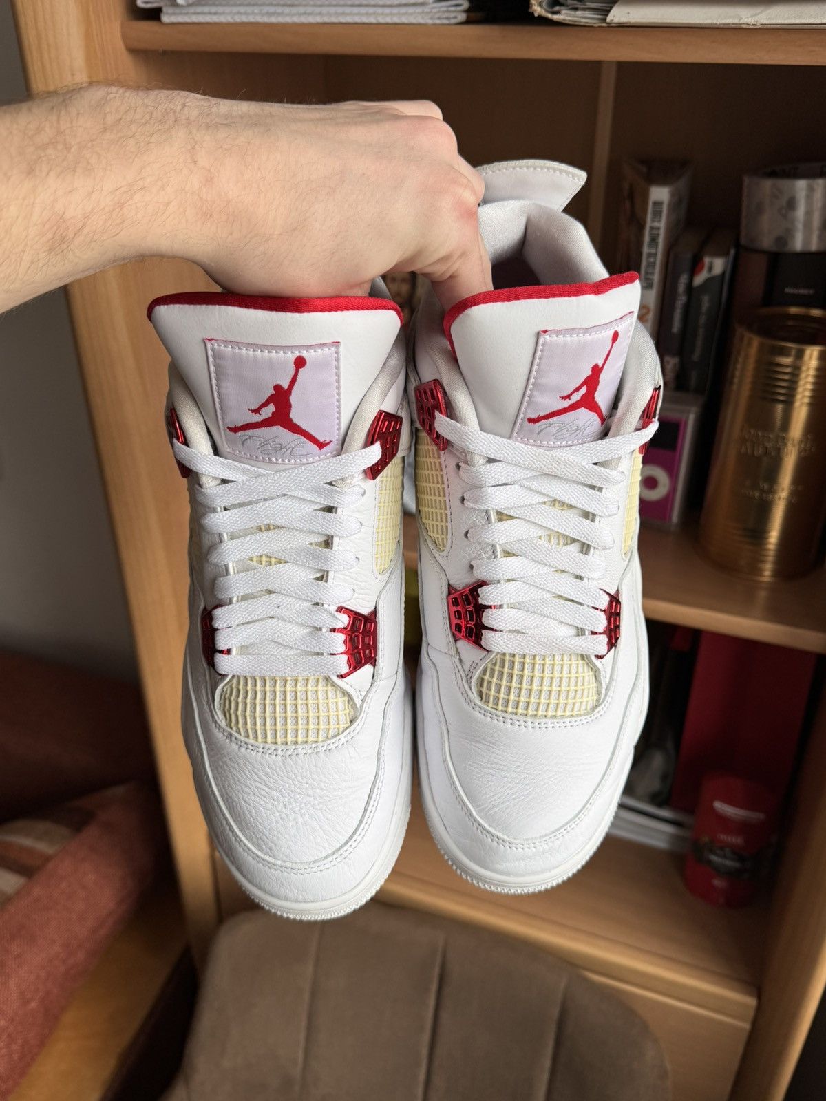 Jordan Brand Nike Air Jordan 4 Metallic Red US10 Size US 10 / EU 43 - 4 Thumbnail