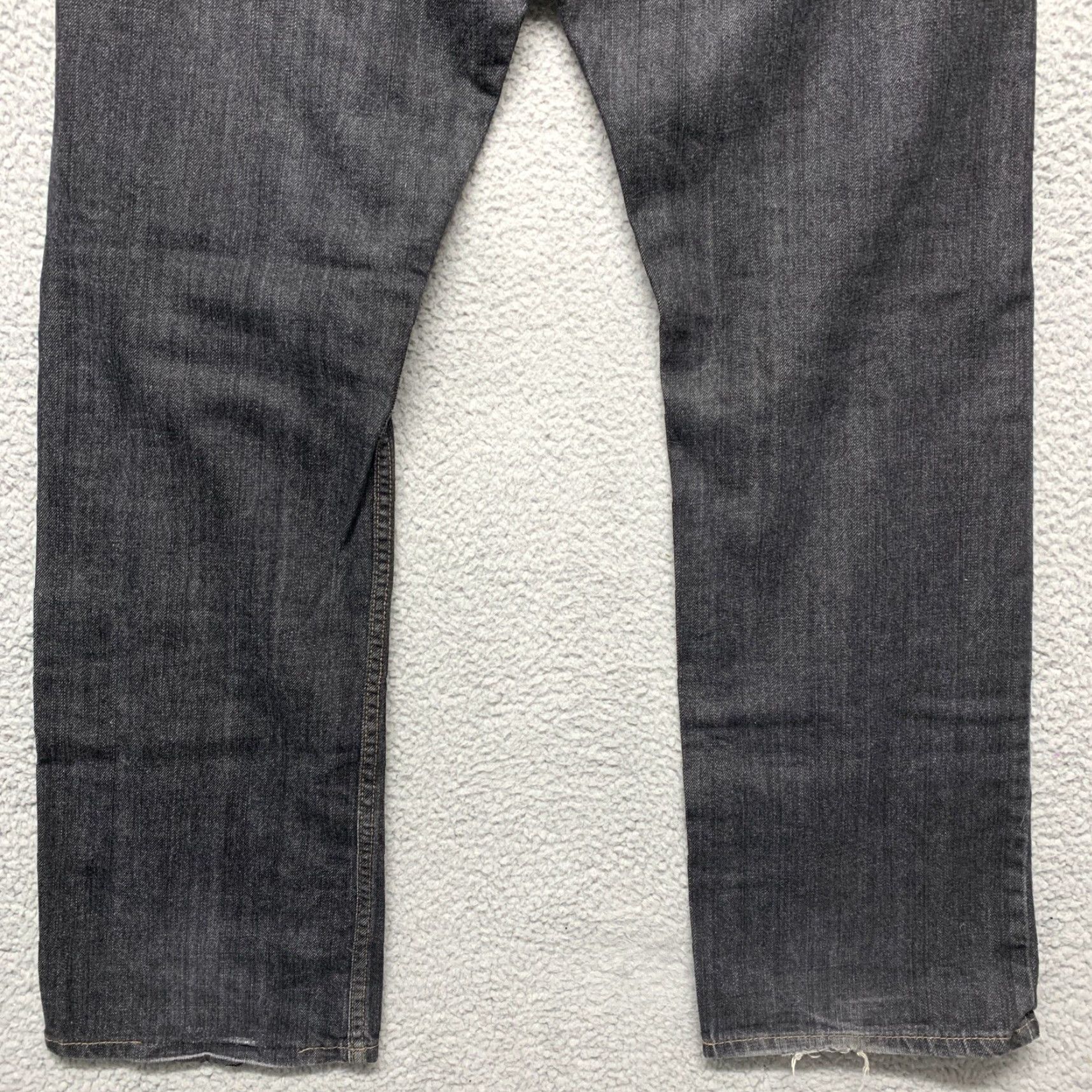 Levi's Levi Strauss Levi's 514 Slim Straight Jeans Mens 37X32 Heather Black Denim 5-Pocket Design Regular Slim Jeans Mens Size US 37 - 6 Thumbnail