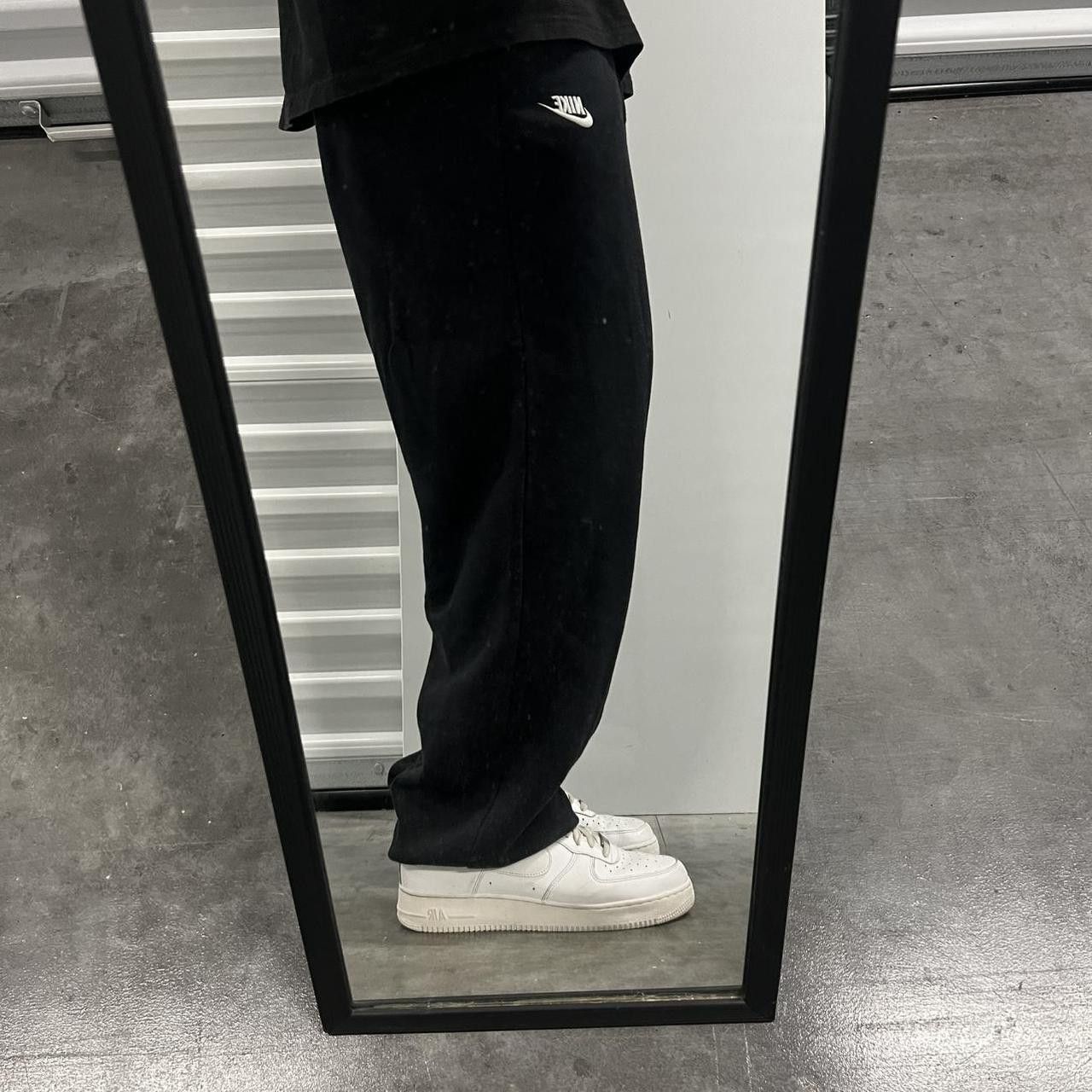 Nike × Vintage Vintage Y2K Baggy Fit Nike Black Sweatpants with Pockets! Size US 32 / EU 48 - 1 Thumbnail