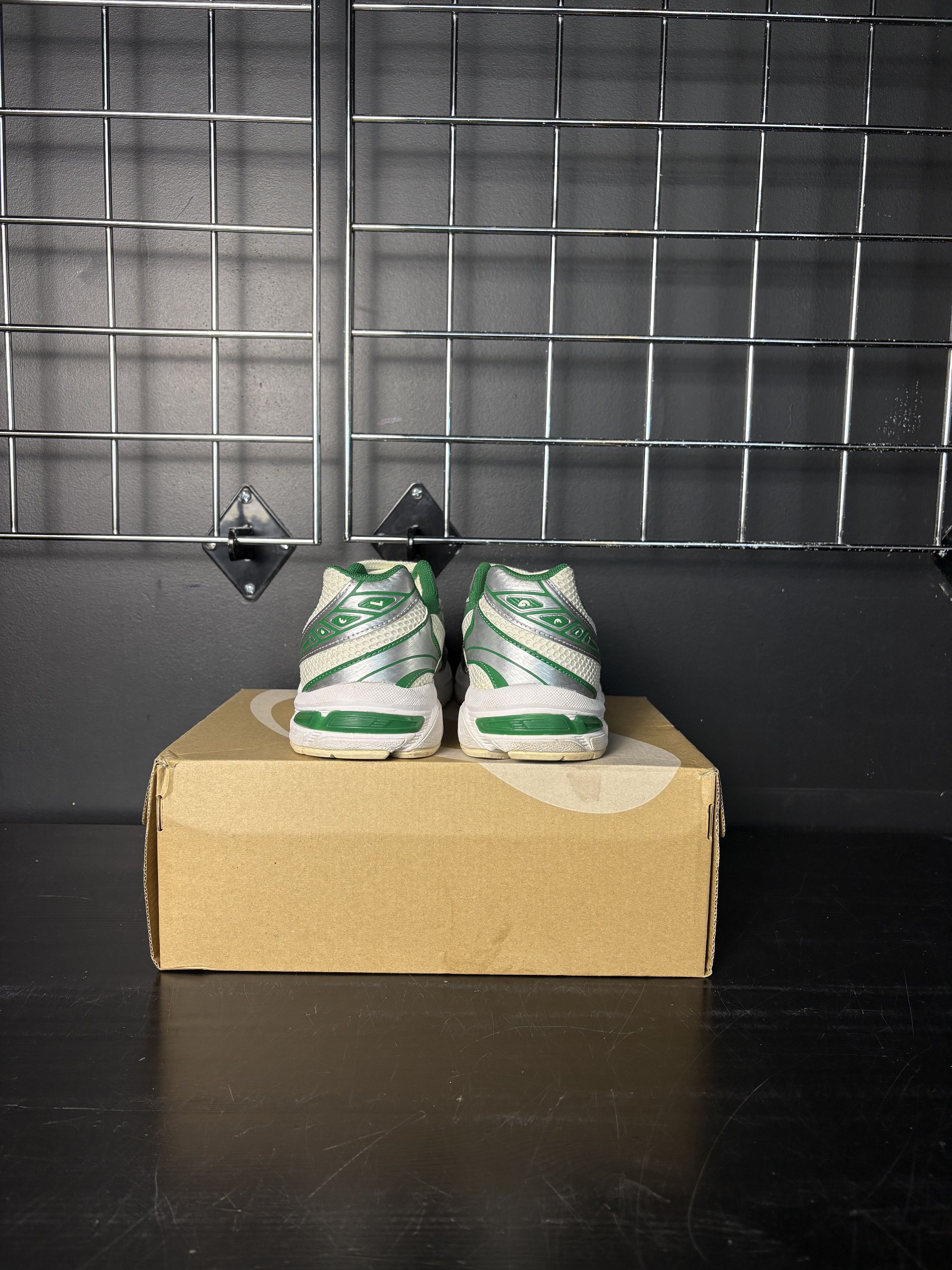 Asics ASICS Gel-1130 "Cream Kale" **PRE-OWNED** - Size 8.5 Size US 8.5 / EU 41-42 - 3 Thumbnail