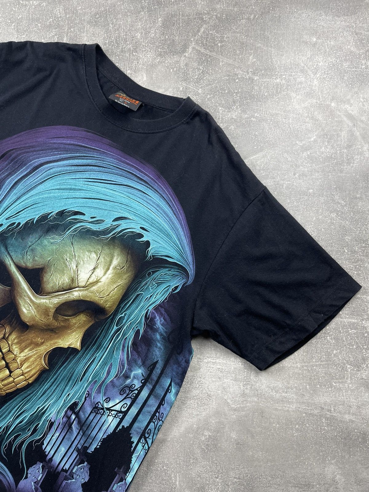 Vintage Vintage 2000s Grim Reaper Graphic T-Shirt Skull Size US XL / EU 56 / 4 - 4 Thumbnail