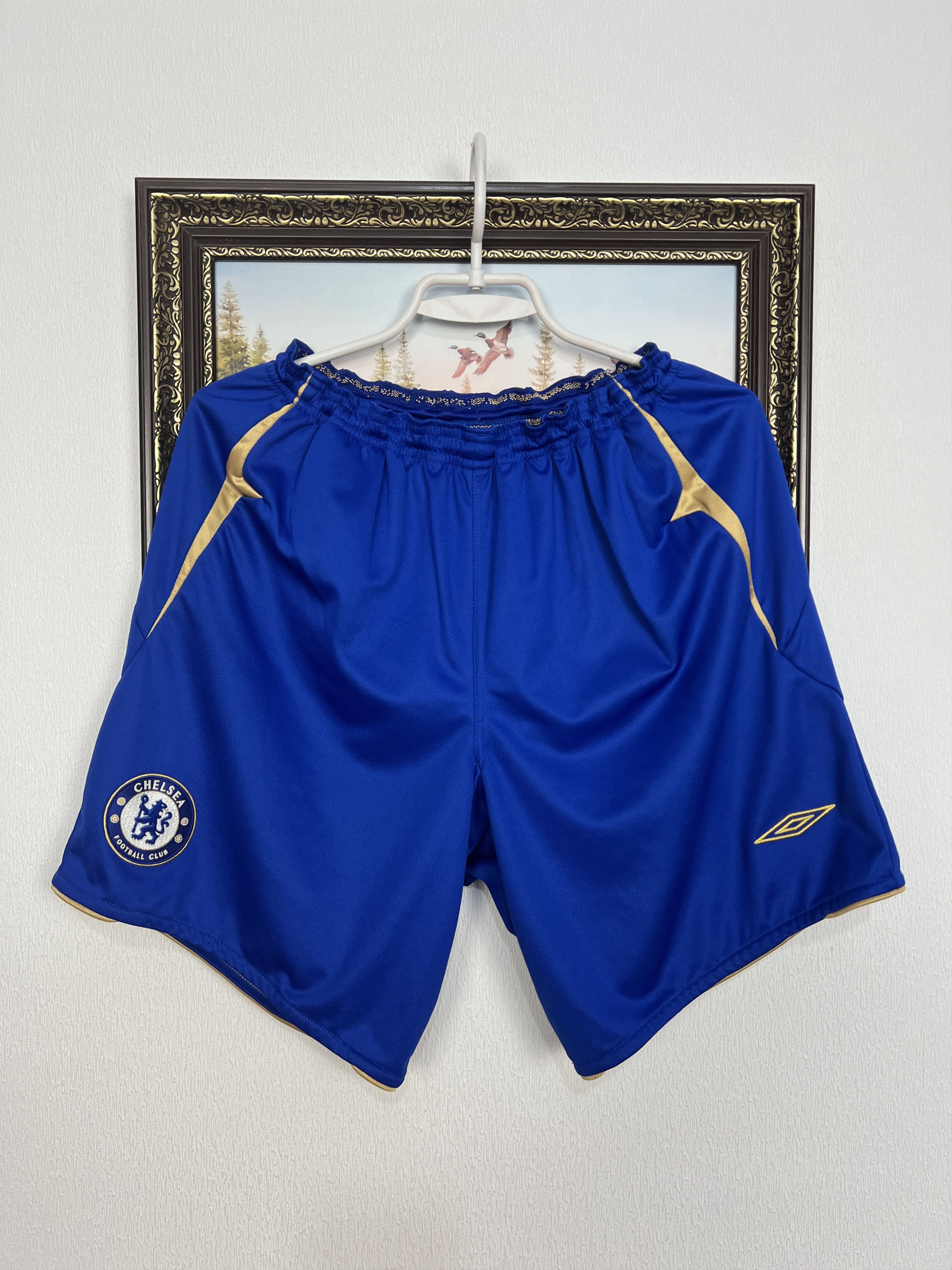 Umbro Vintage Umbro 2005 Chelsea Football Shorts Soccer Athletic Size US 34 / EU 50 - 1 Thumbnail