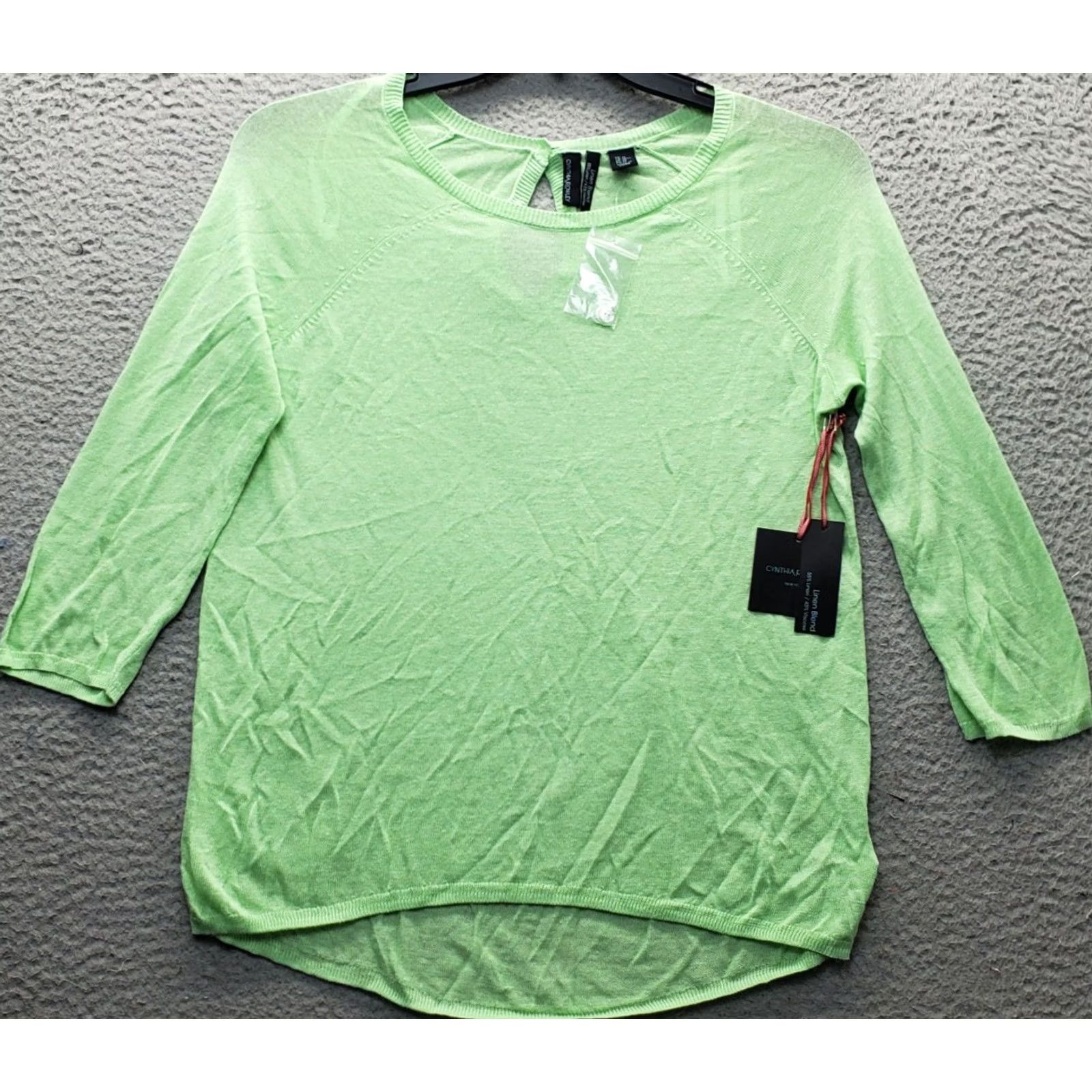 Cynthia Rowley Cynthia Rowley Blouse Womens M Green Linen 3/4 Sleeve Round Neck Back Button Shirt Womens M Green Linen Blouse Size M / US 6-8 / IT 42-44 - 2 Thumbnail