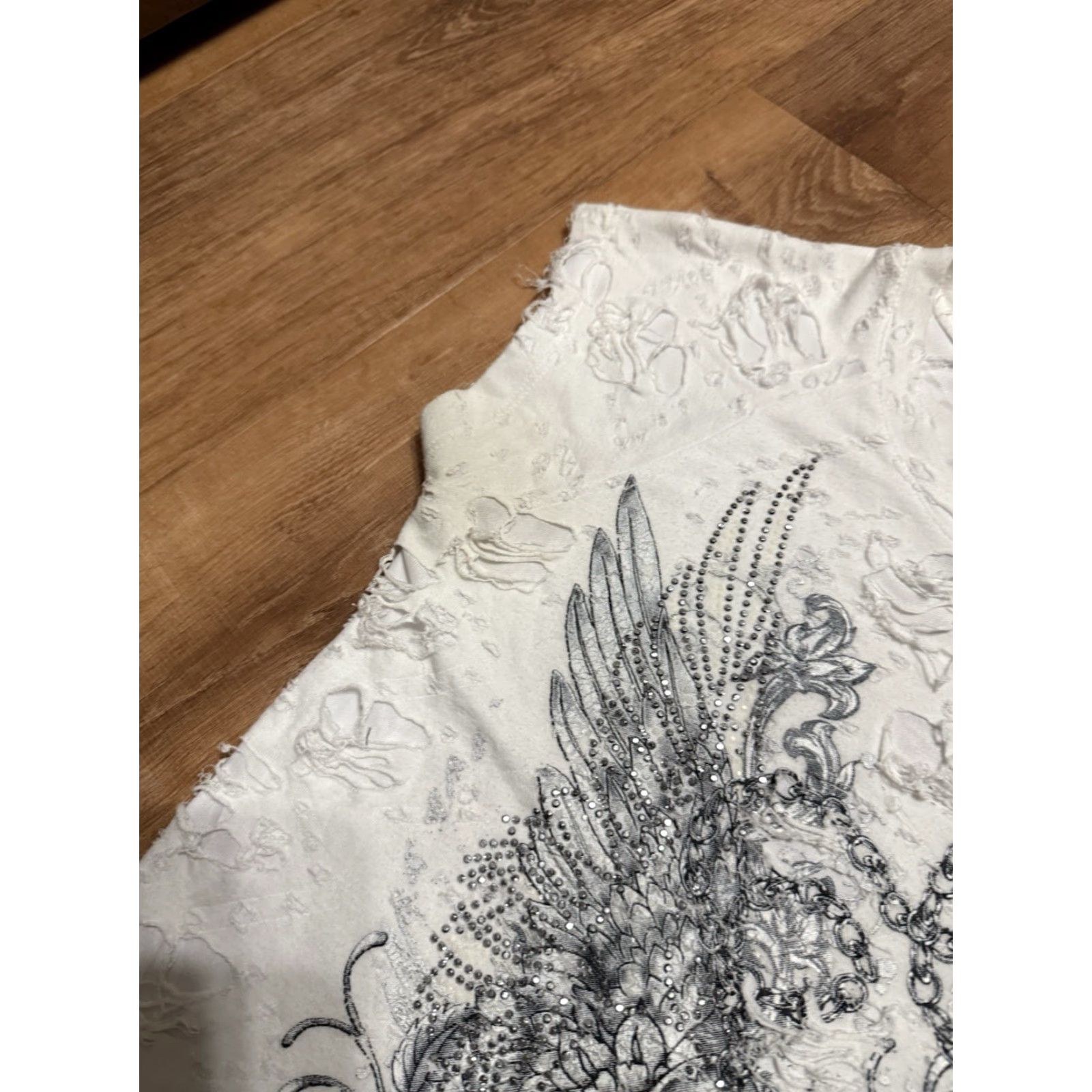 Vintage VINTAGE Bikers Club Womens T-Shirt Distressed Embellished Size XL White Size XL / US 12-14 / IT 48-50 - 6 Thumbnail