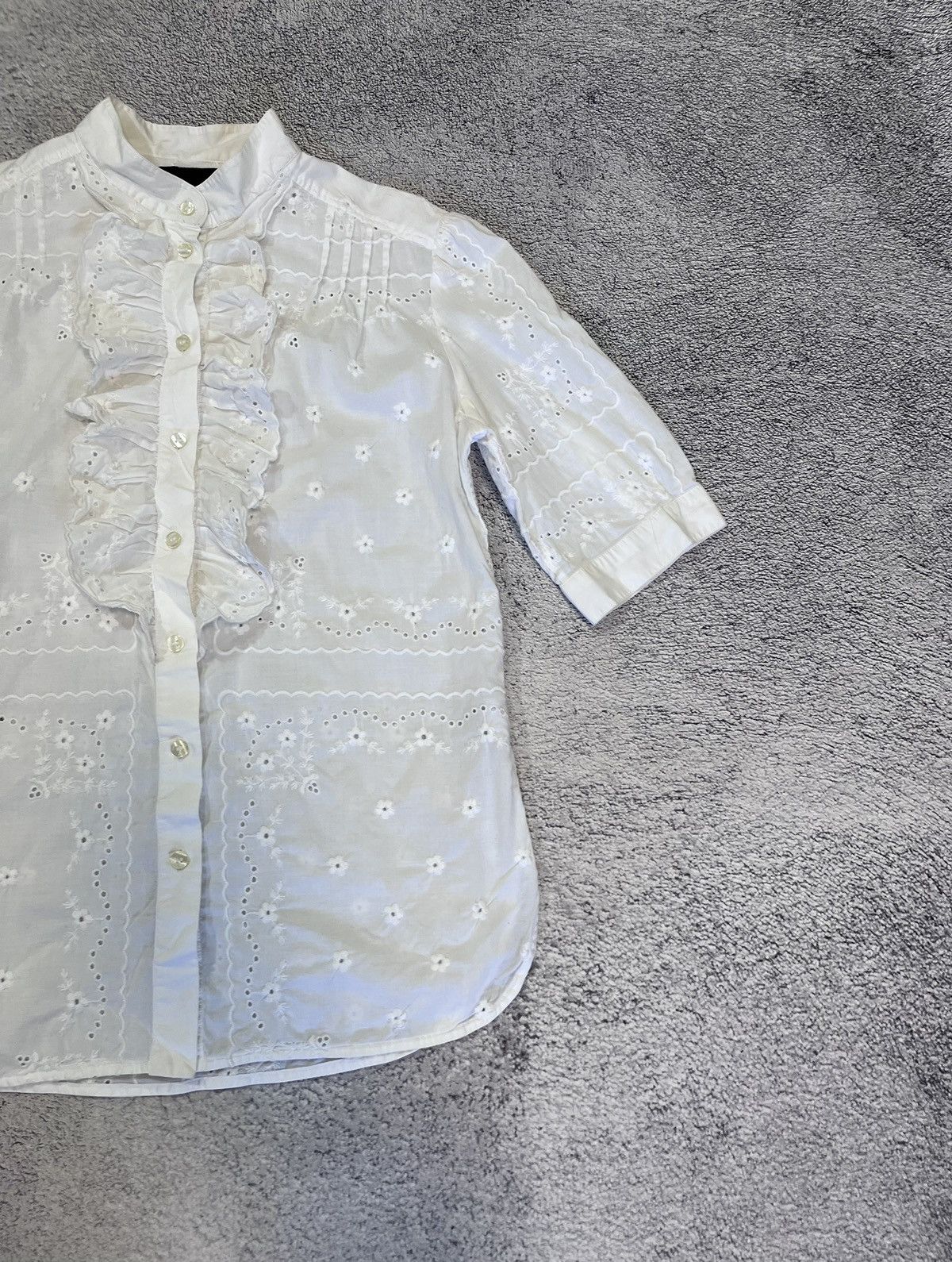 Dolce & Gabbana Dolce & Gabbana White Eyelet Embroidered Blouse Ruffle Front Size M / US 6-8 / IT 42-44 - 9 Thumbnail