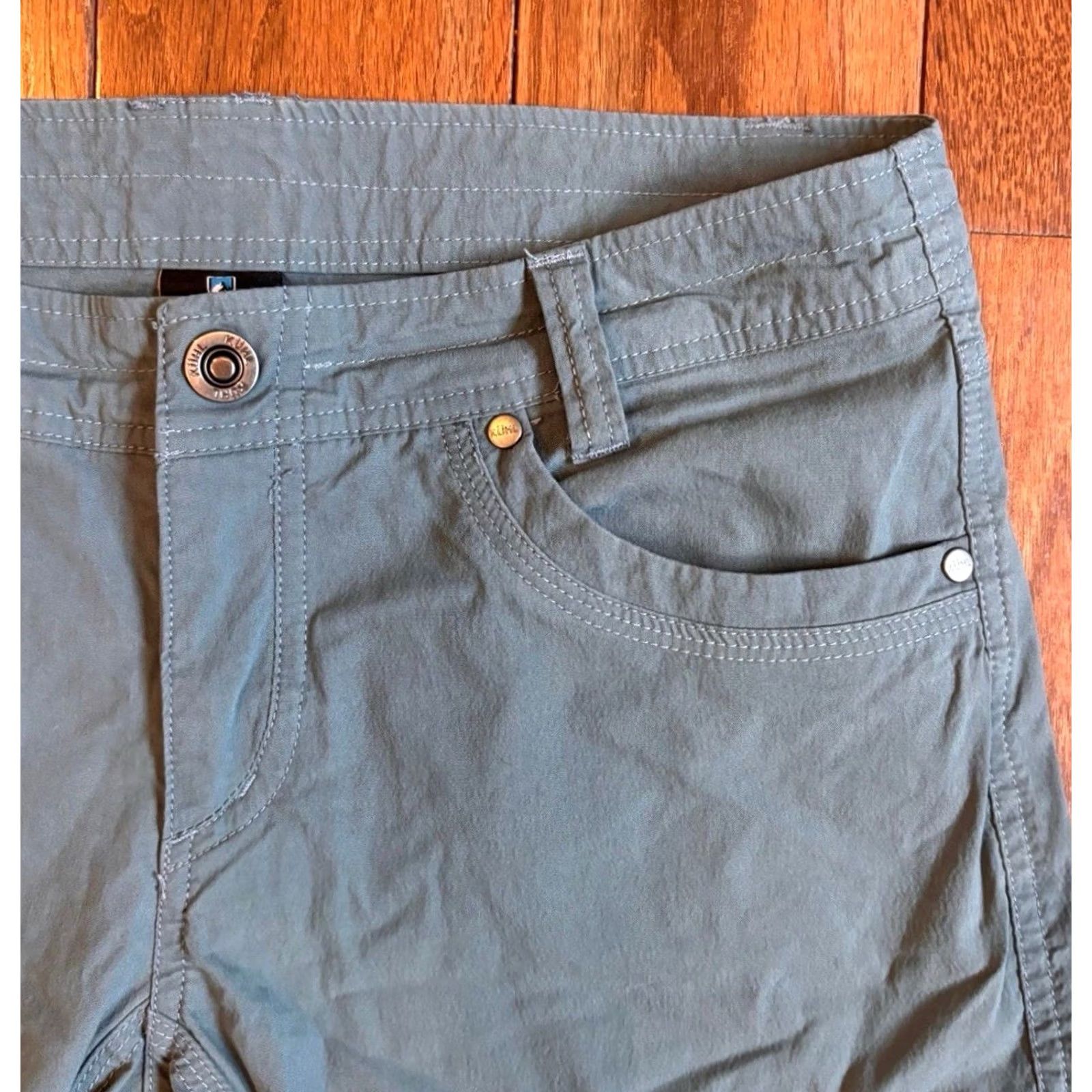 Vintage Kuhl Womens Splash Cargo Hiking Shorts Blue Cotton Stretch Size 8 10" inseam Size 30" / US 8 / IT 44 - 3 Thumbnail
