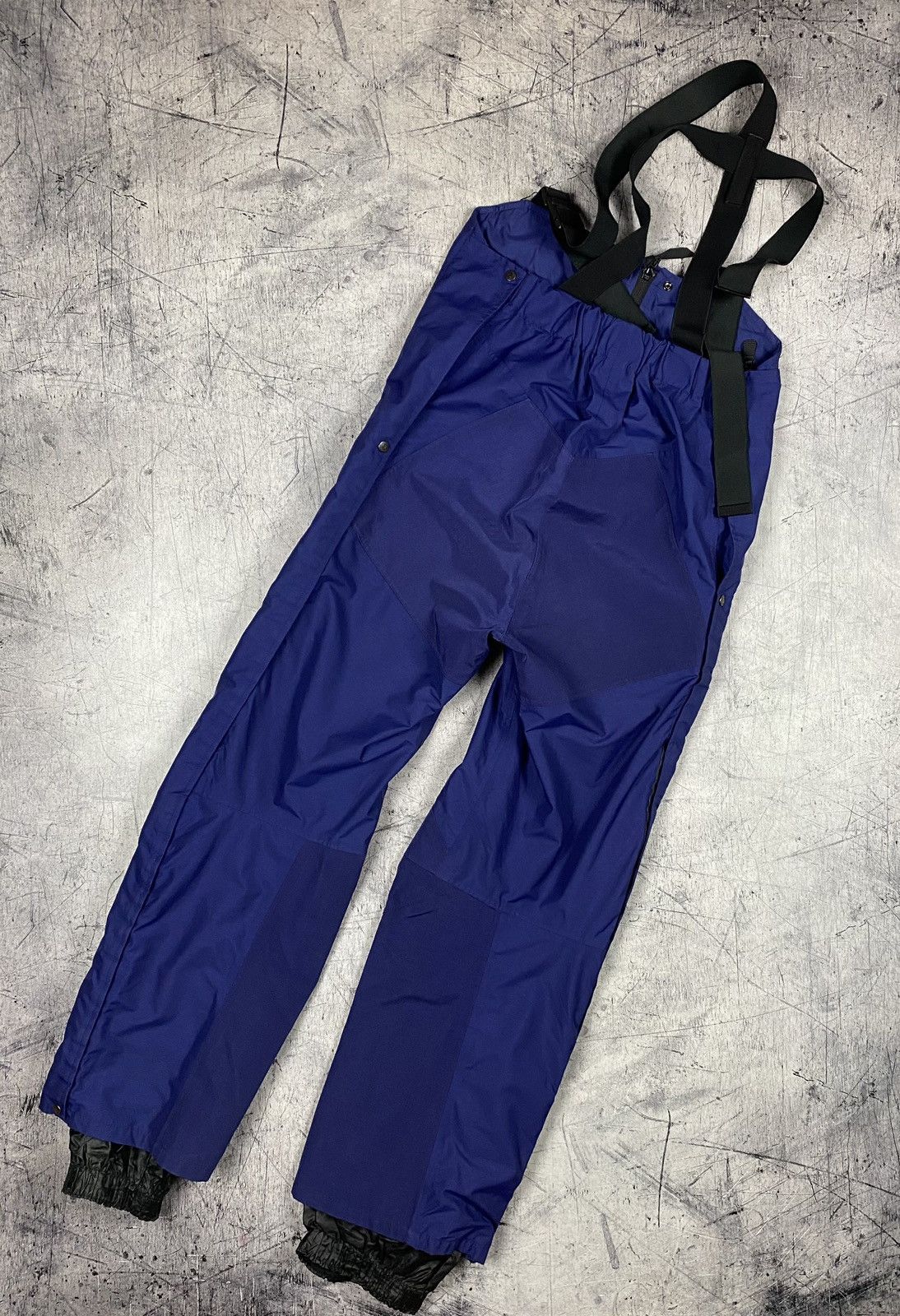 Berghaus Vintage Berghaus Extreme 7000 Gore Tex Ski Pants Size US 31 - 23 Thumbnail