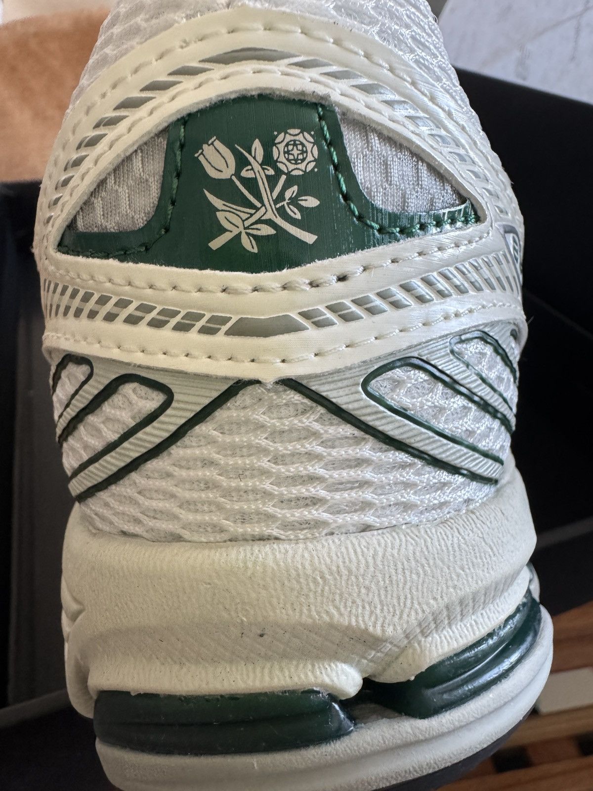 Aime Leon Dore × New Balance Aime Leon Dore x New Balance 860v2 White/Green - Size 12 Size US 12 / EU 45 - 3 Thumbnail