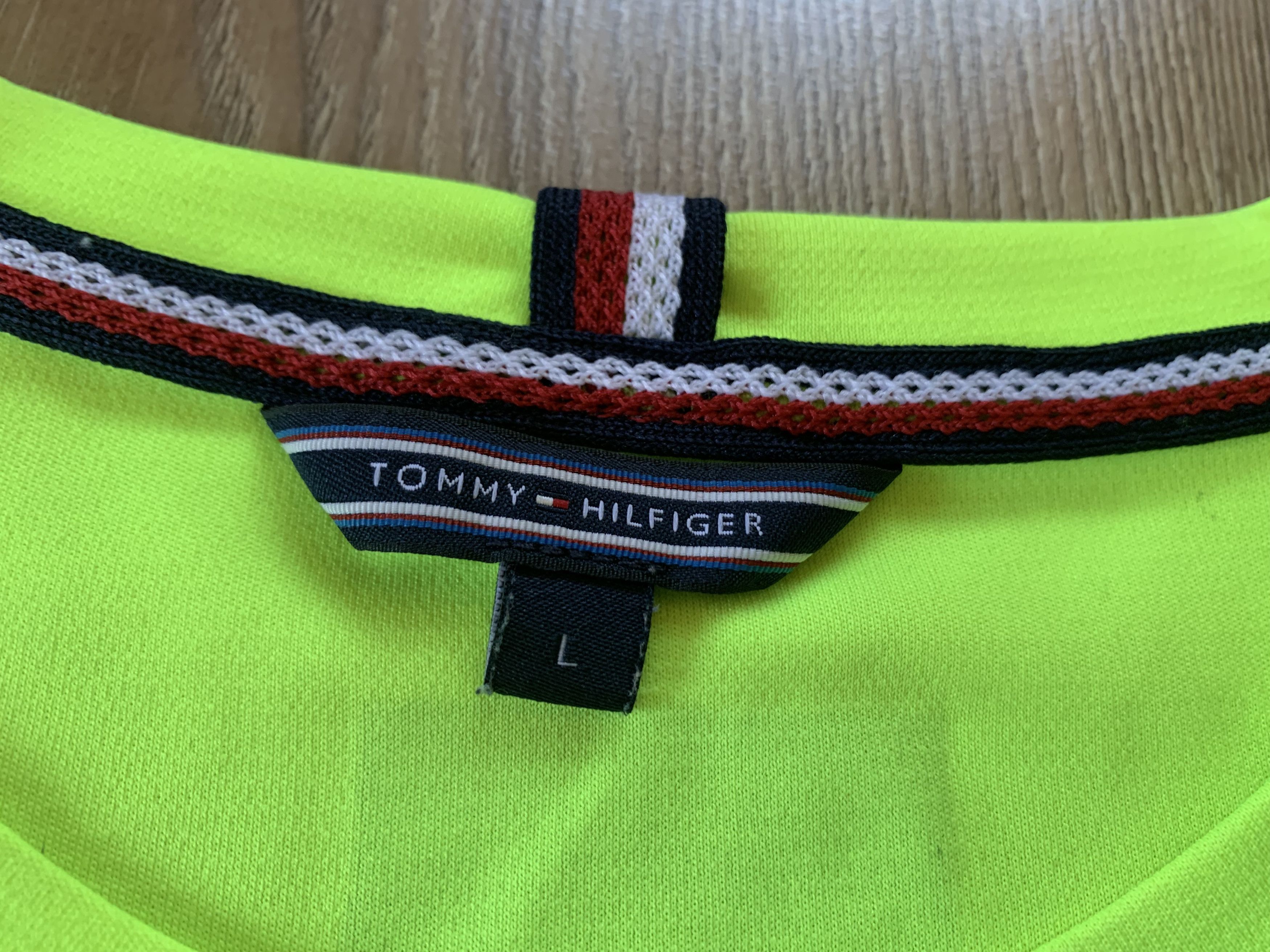 Tommy Hilfiger Tommy Hilfiger F1 Team Mercedes Benz EQ T Shirt Size US L / EU 52-54 / 3 - 6 Thumbnail