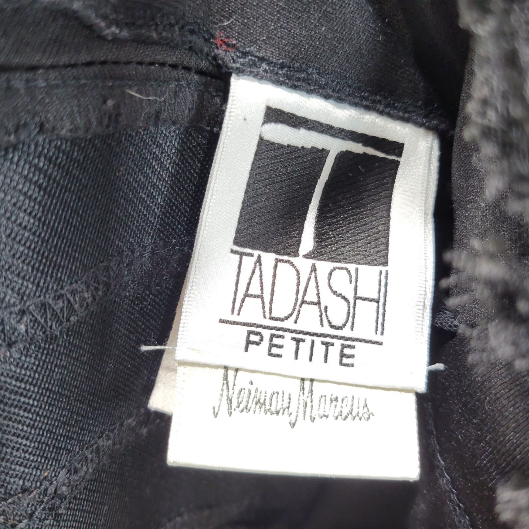 Tadashi Shoji Tadashi Neiman Marcus Black Tiered Layered Fit & Flare Long Dress Cocktail Sz 6P Size M / US 6-8 / IT 42-44 - 3 Thumbnail