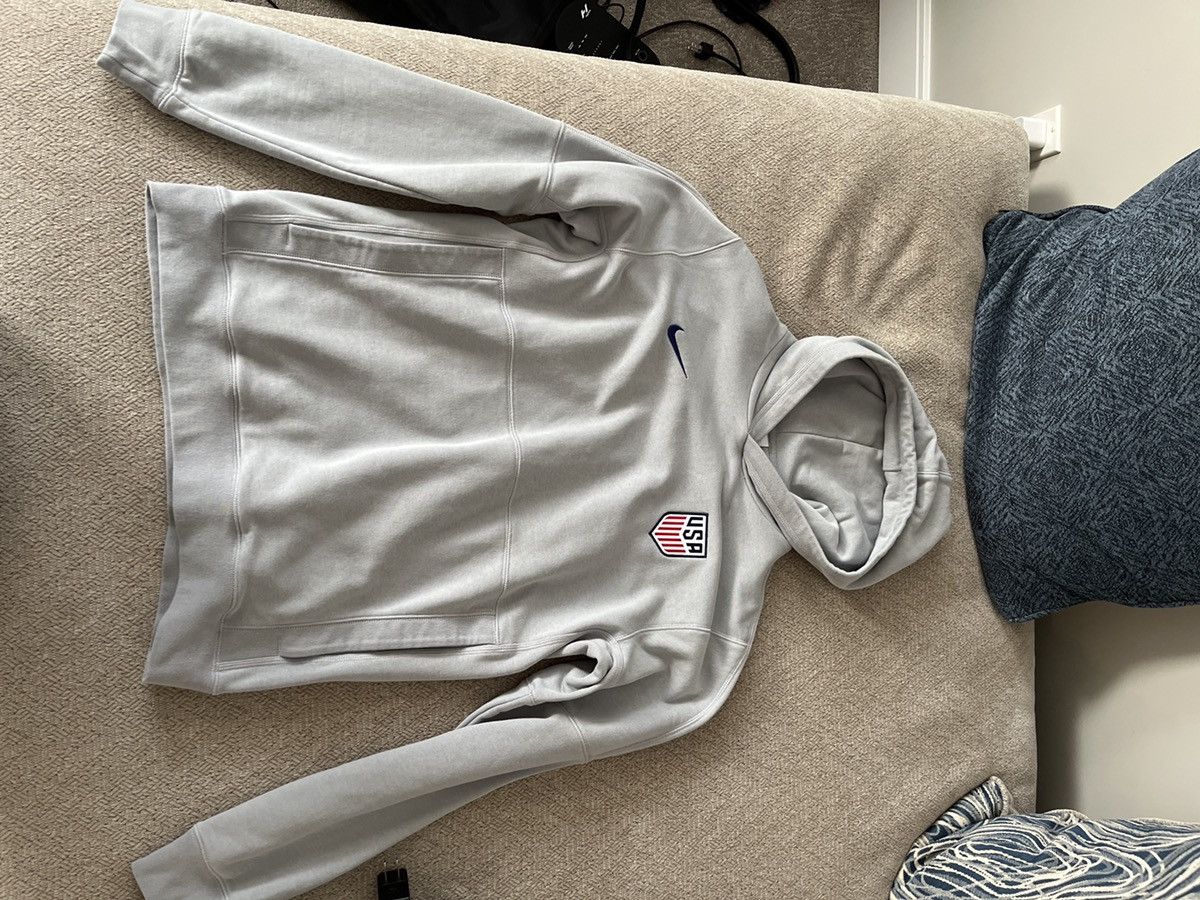 Nike USA soccer hoodie Size US M / EU 48-50 / 2 - 1 Thumbnail