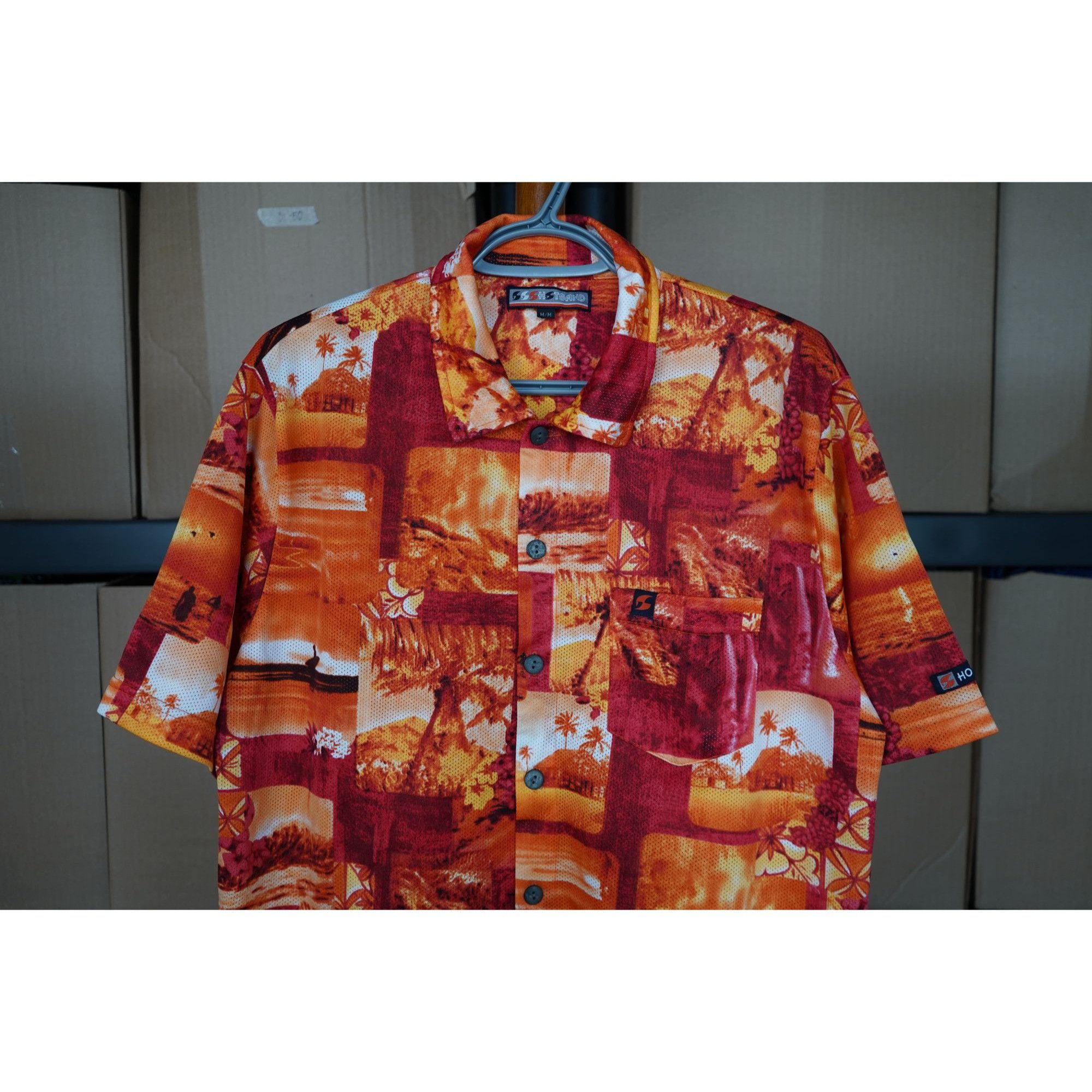 Vintage Y2K Hotstand Beach Picture Collage Shirt M #328 Size US M / EU 48-50 / 2 - 3 Thumbnail
