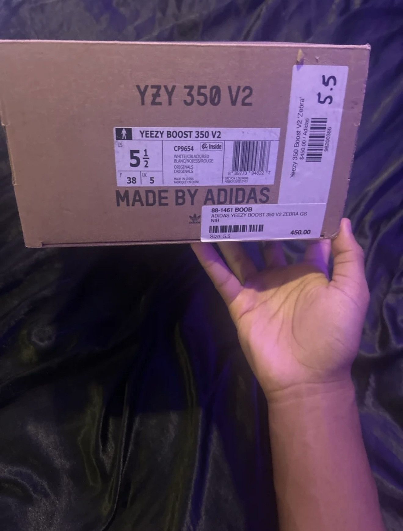 Yeezy Yeezy 350 V2 Zebra Size US 5.5 / EU 38 - 8 Thumbnail